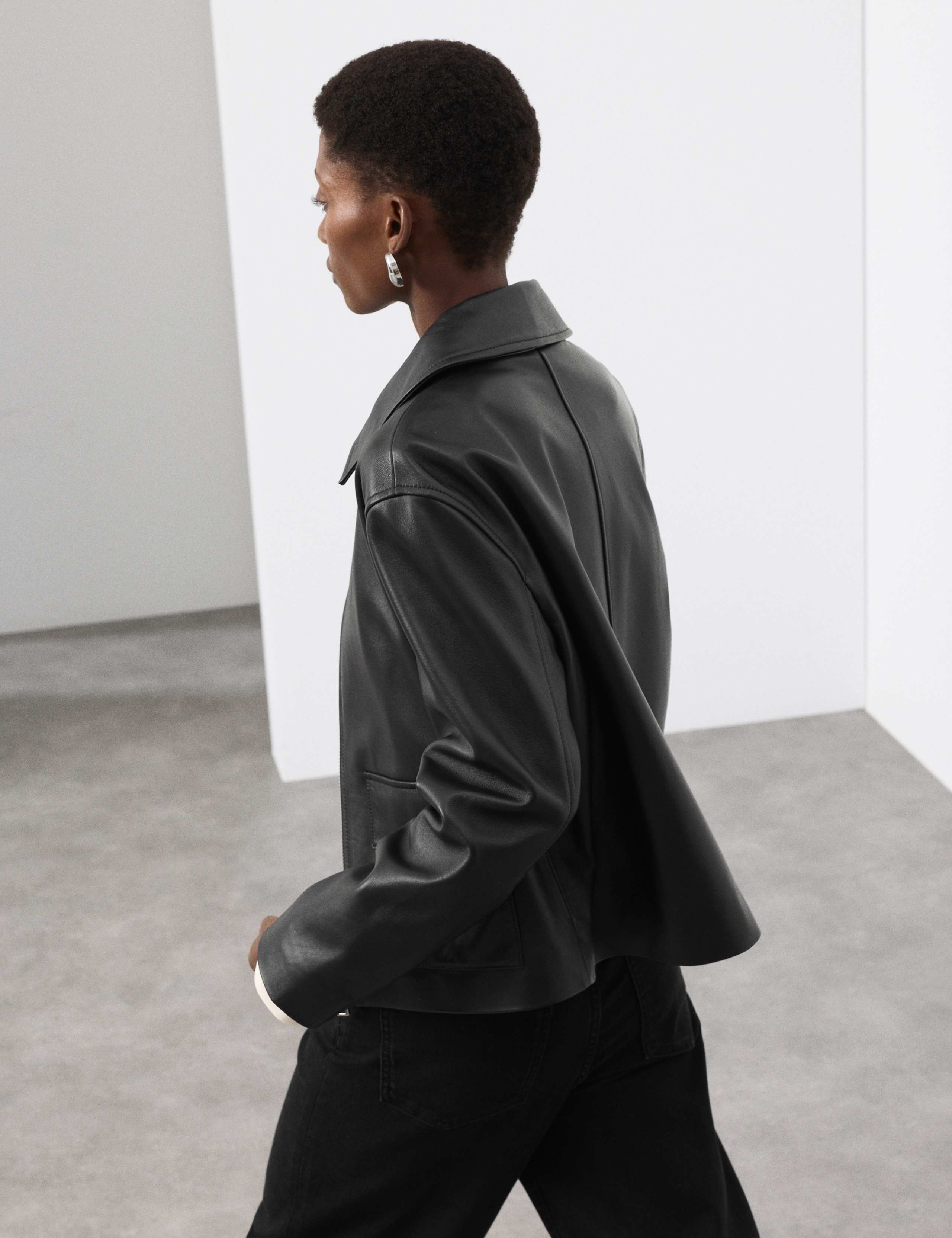 Pure Leather Trucker Jacket 3 of 6