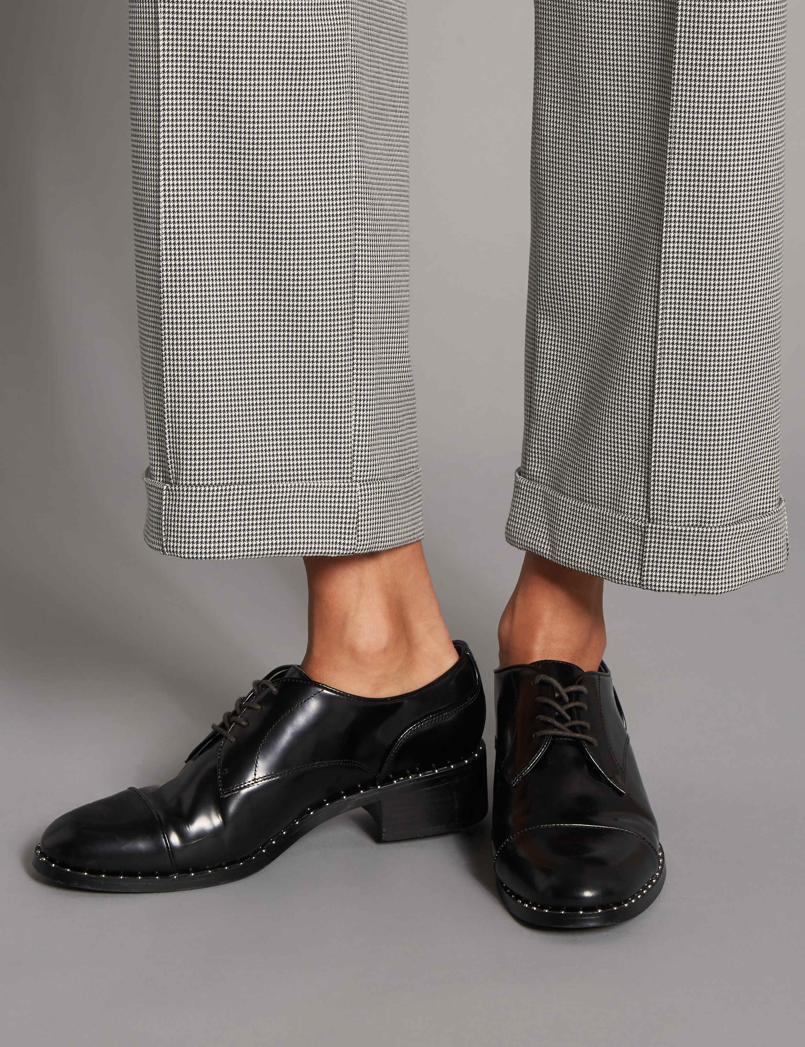 Dogtooth Print Straight Leg Trousers 5 of 5