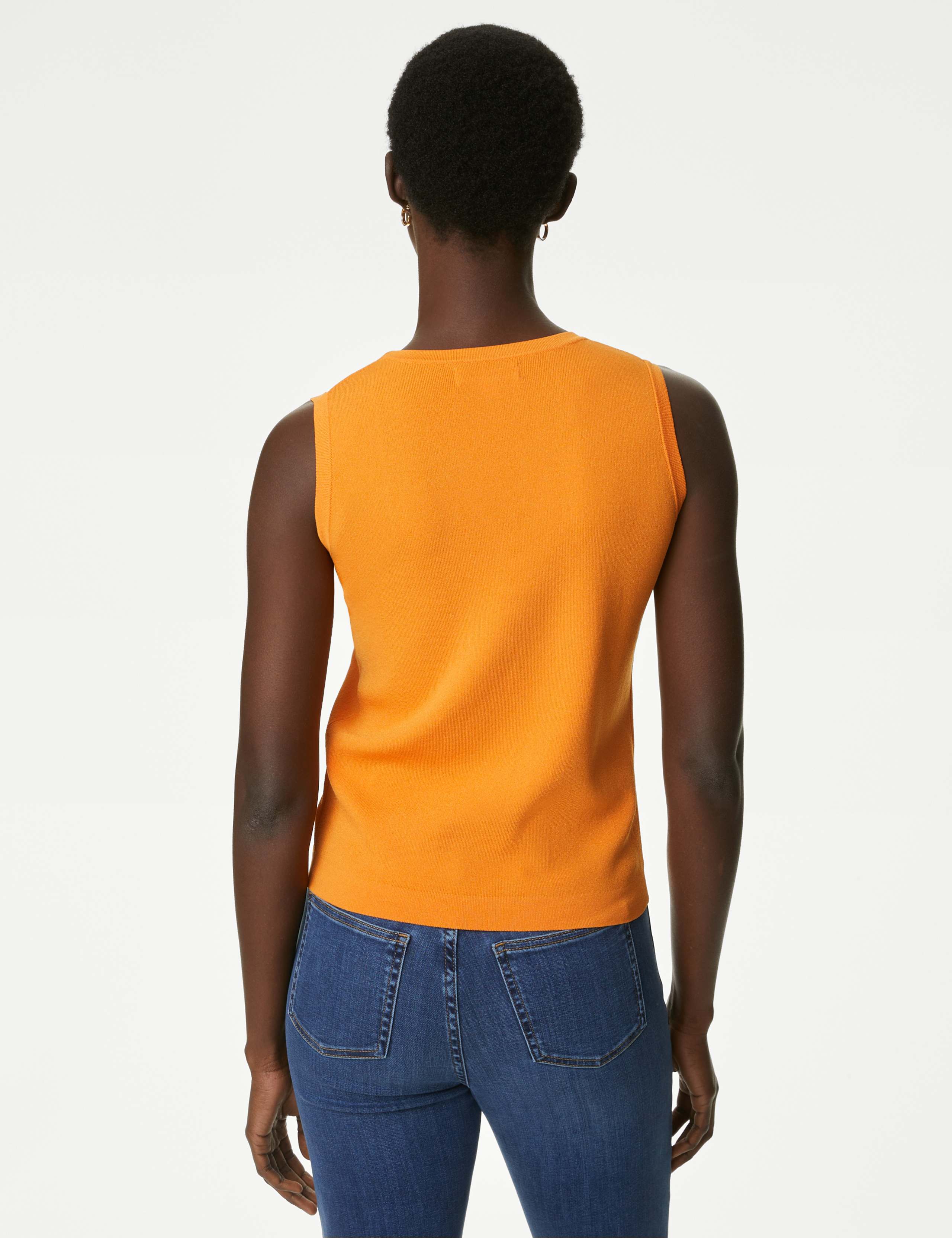 Round Neck Knitted Vest 5 of 6