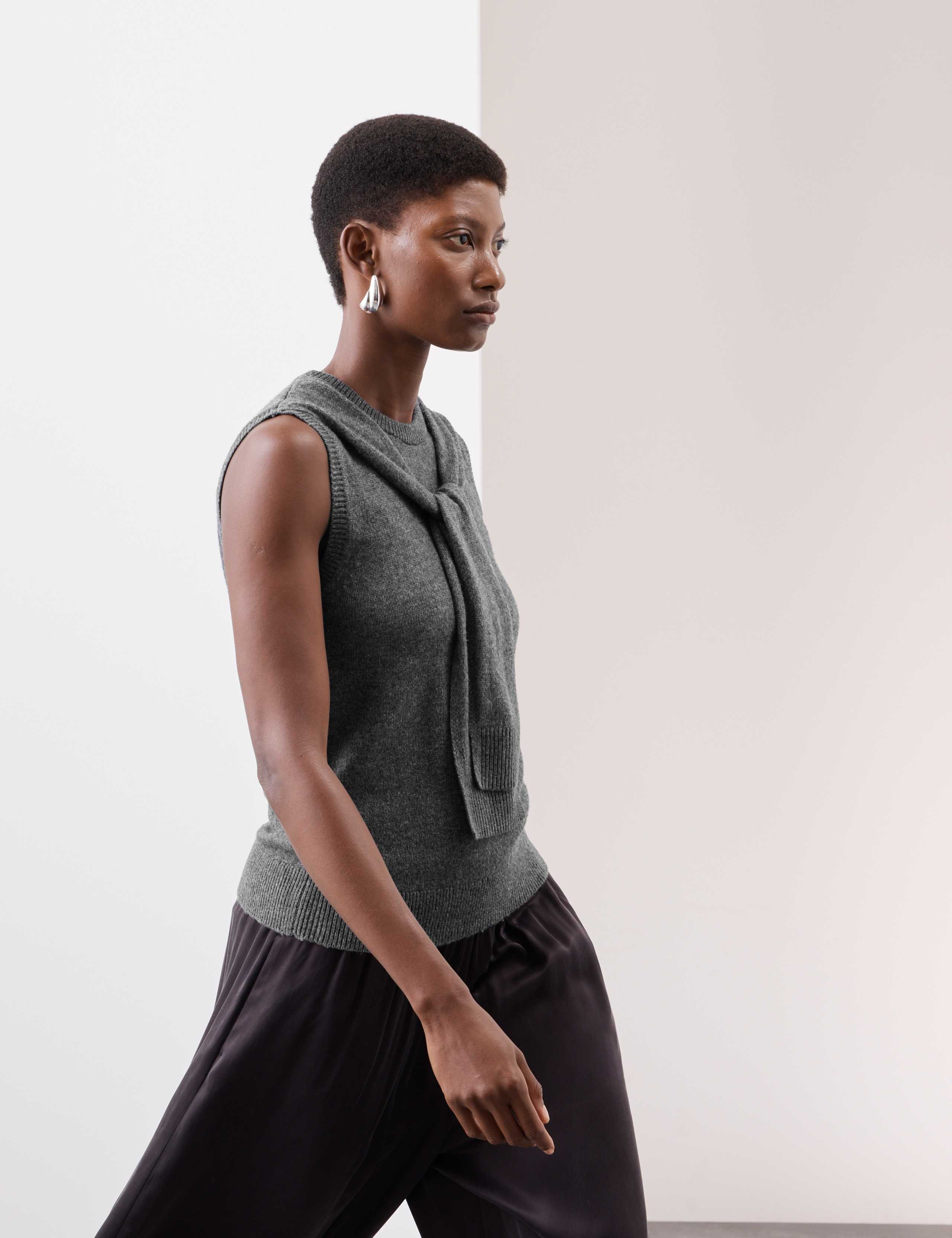 Merino Wool Rich Tie Front Knitted Vest 4 of 6