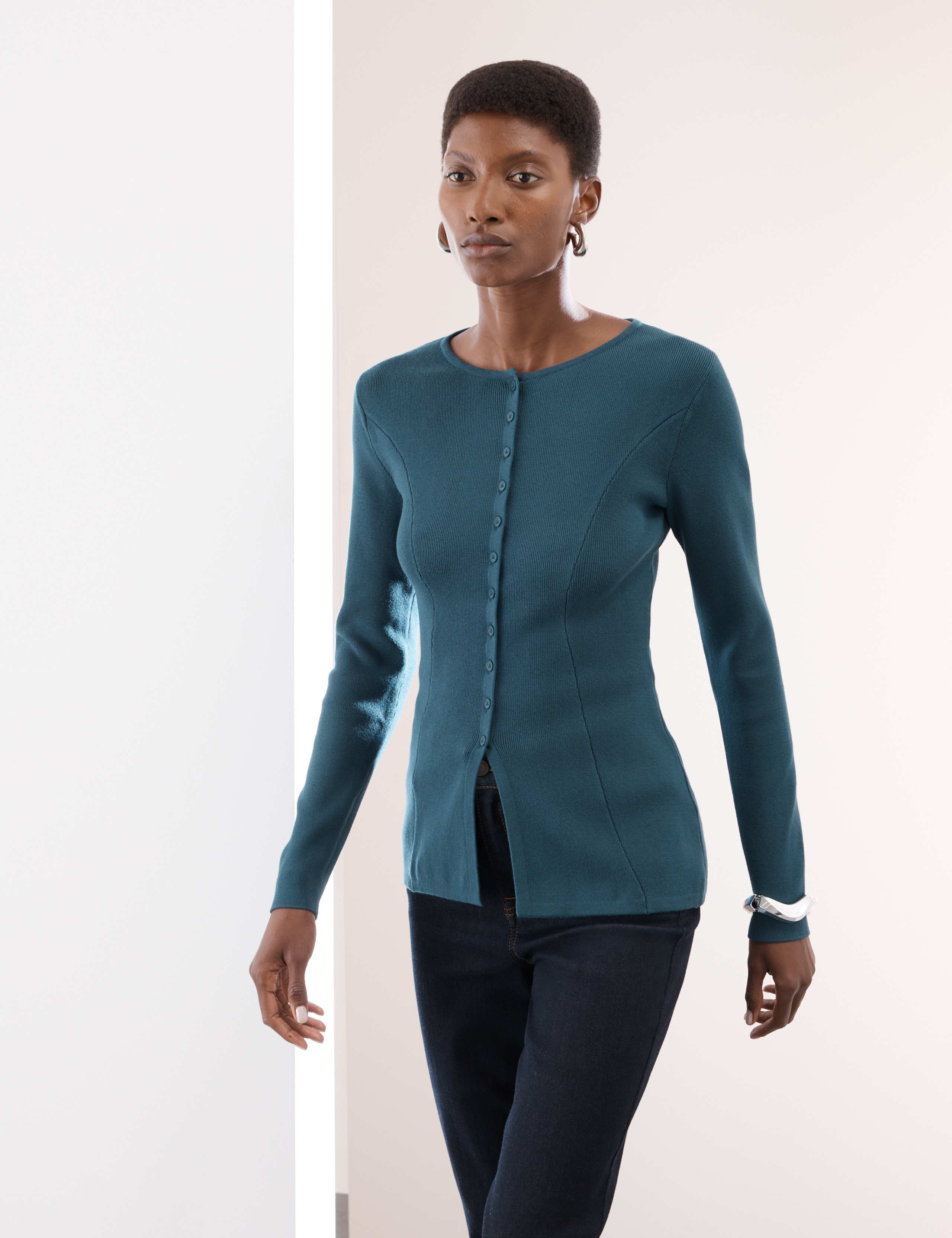 Fitted Cardigan 4 of 8