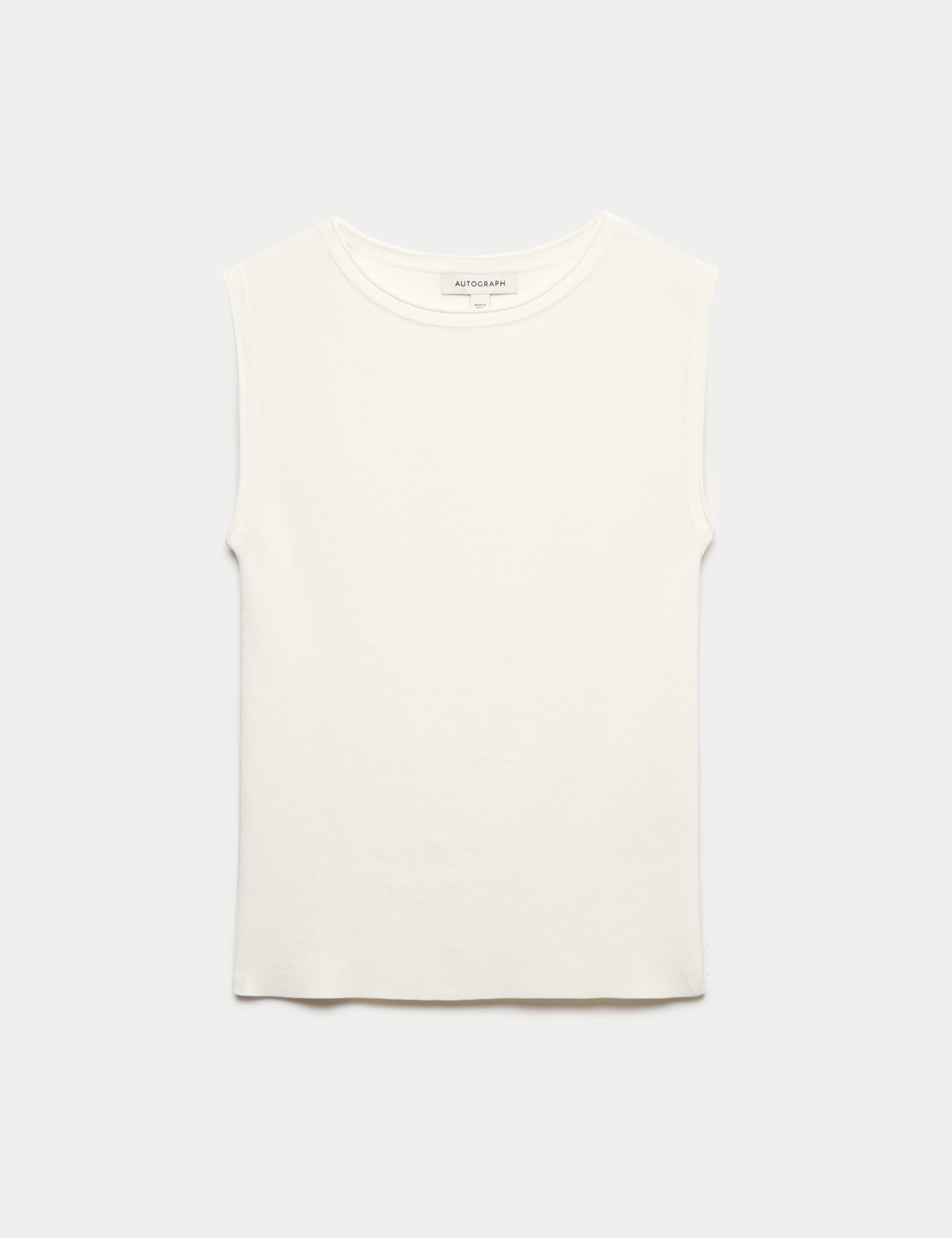 Crew Neck Fitted Knitted Vest 2 of 5