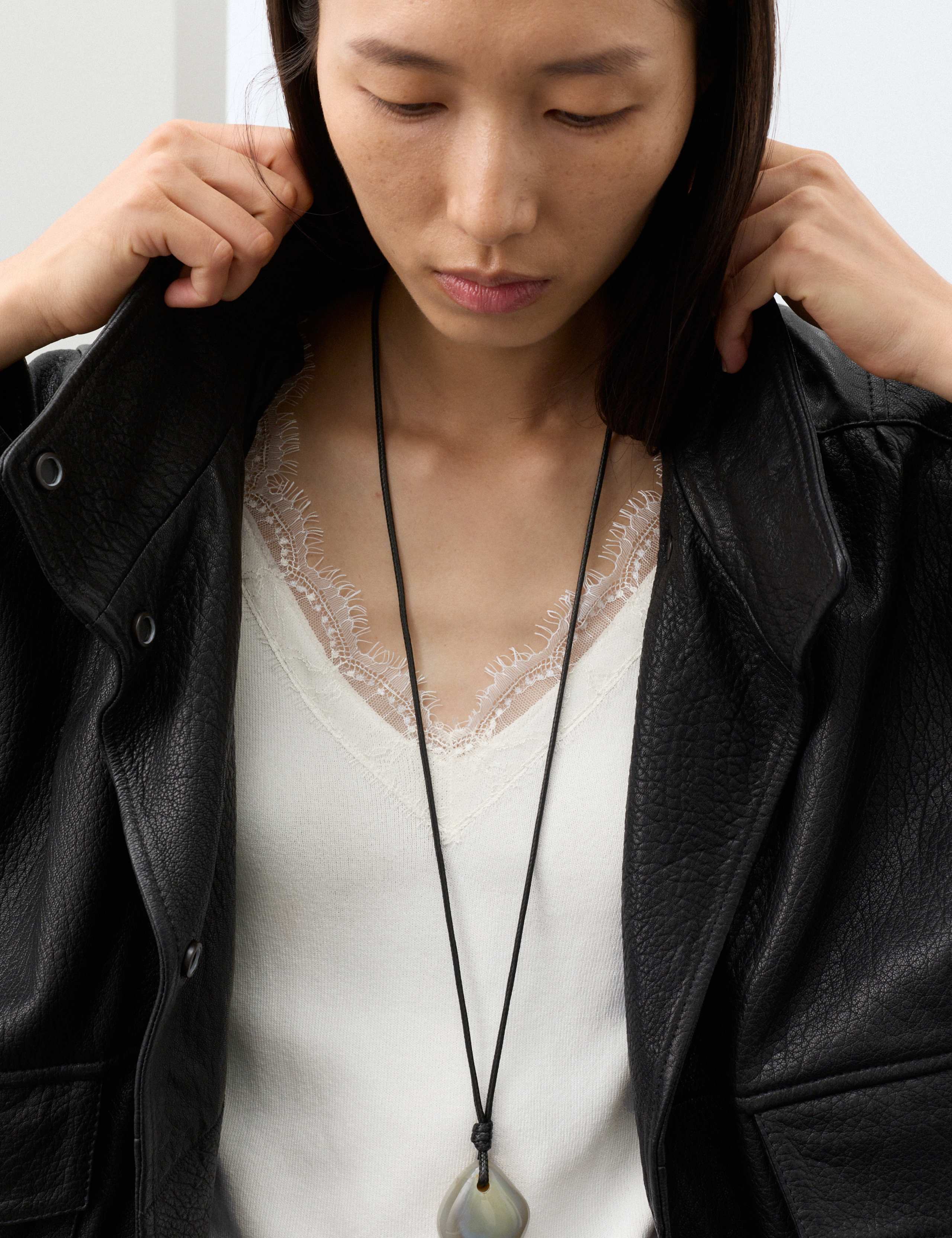 V-Neck Lace Detail Fitted Vest Top 6 of 7