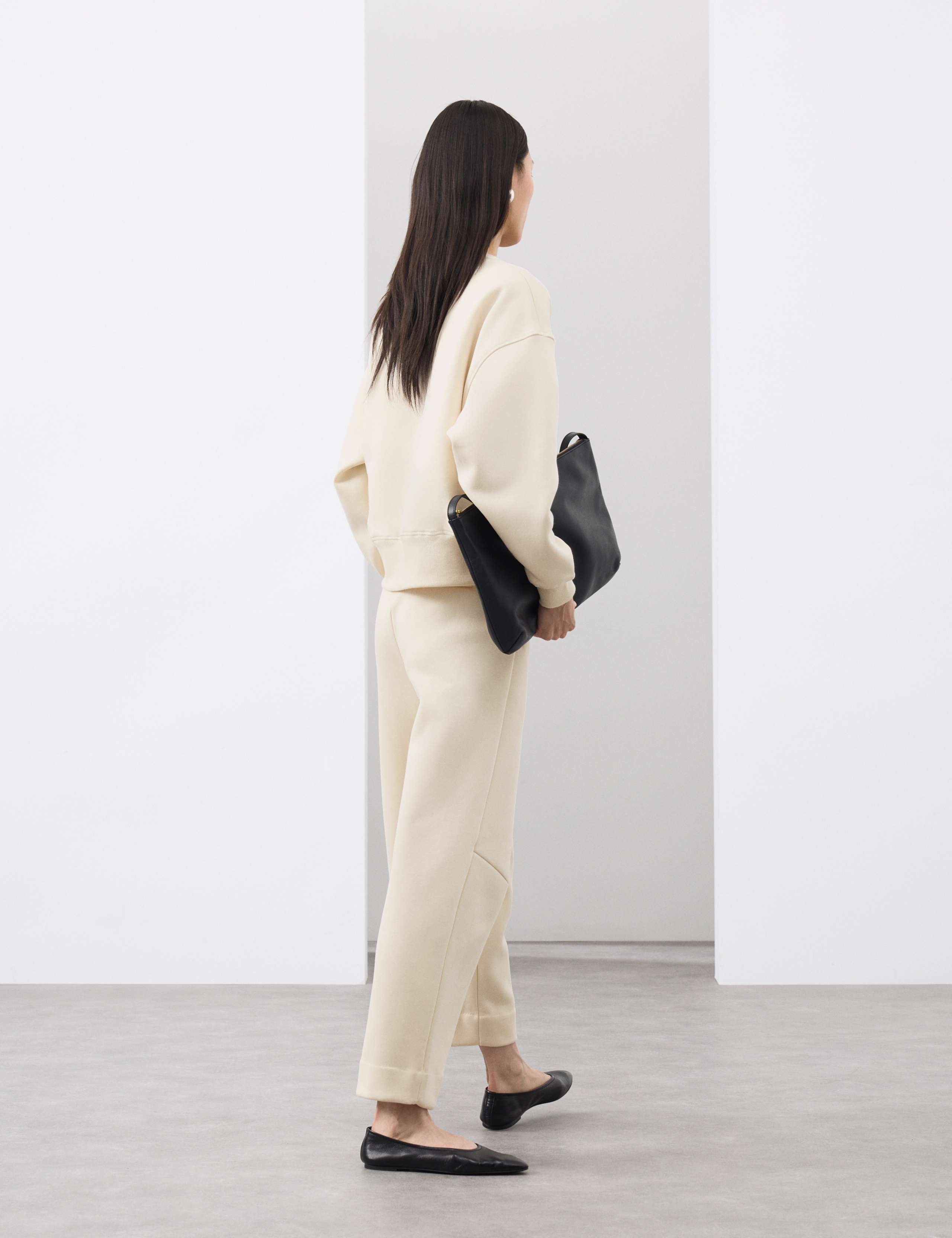 Brushed Barrel Leg Ankle Grazer Joggers 1 of 6