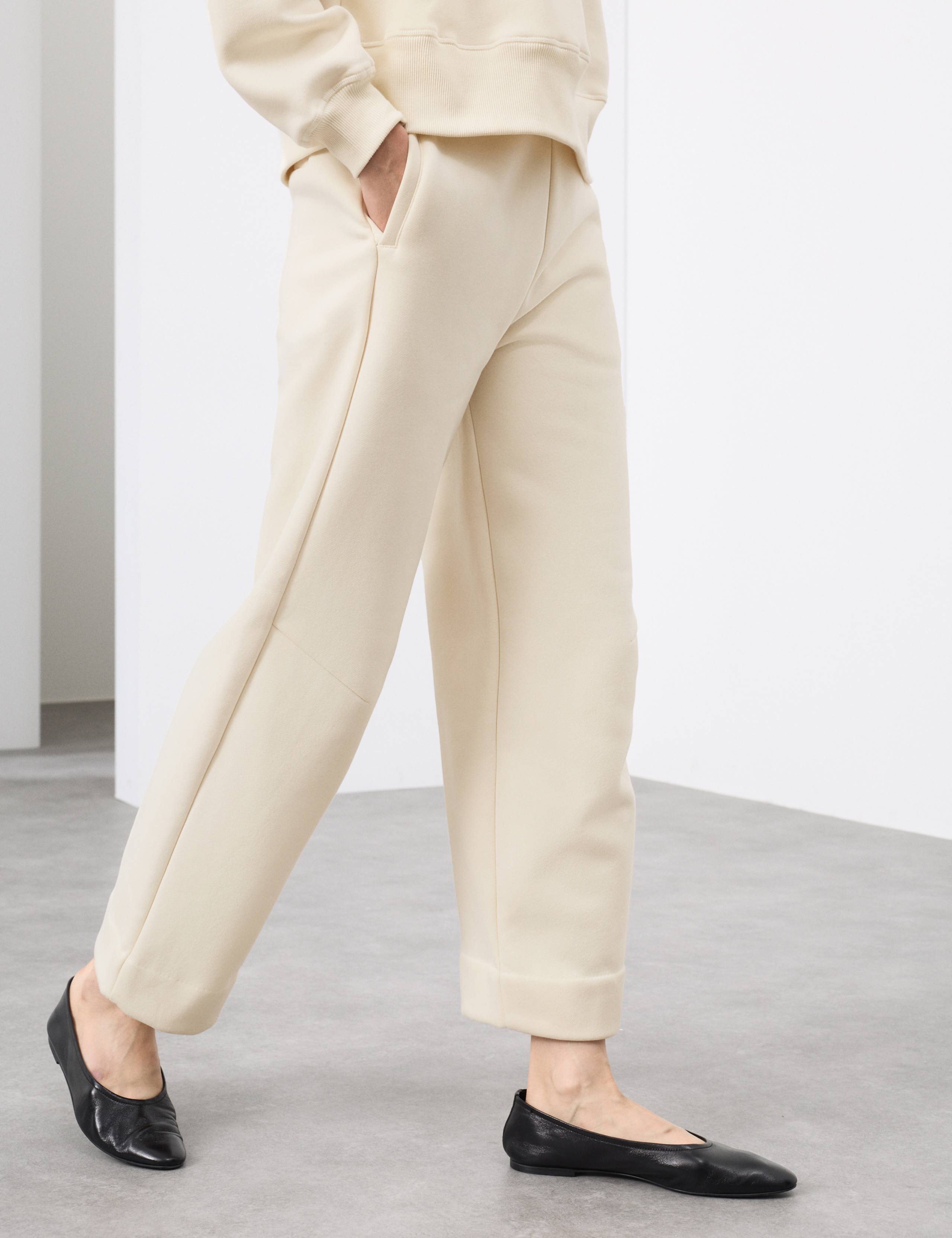 Brushed Barrel Leg Ankle Grazer Joggers 6 of 6