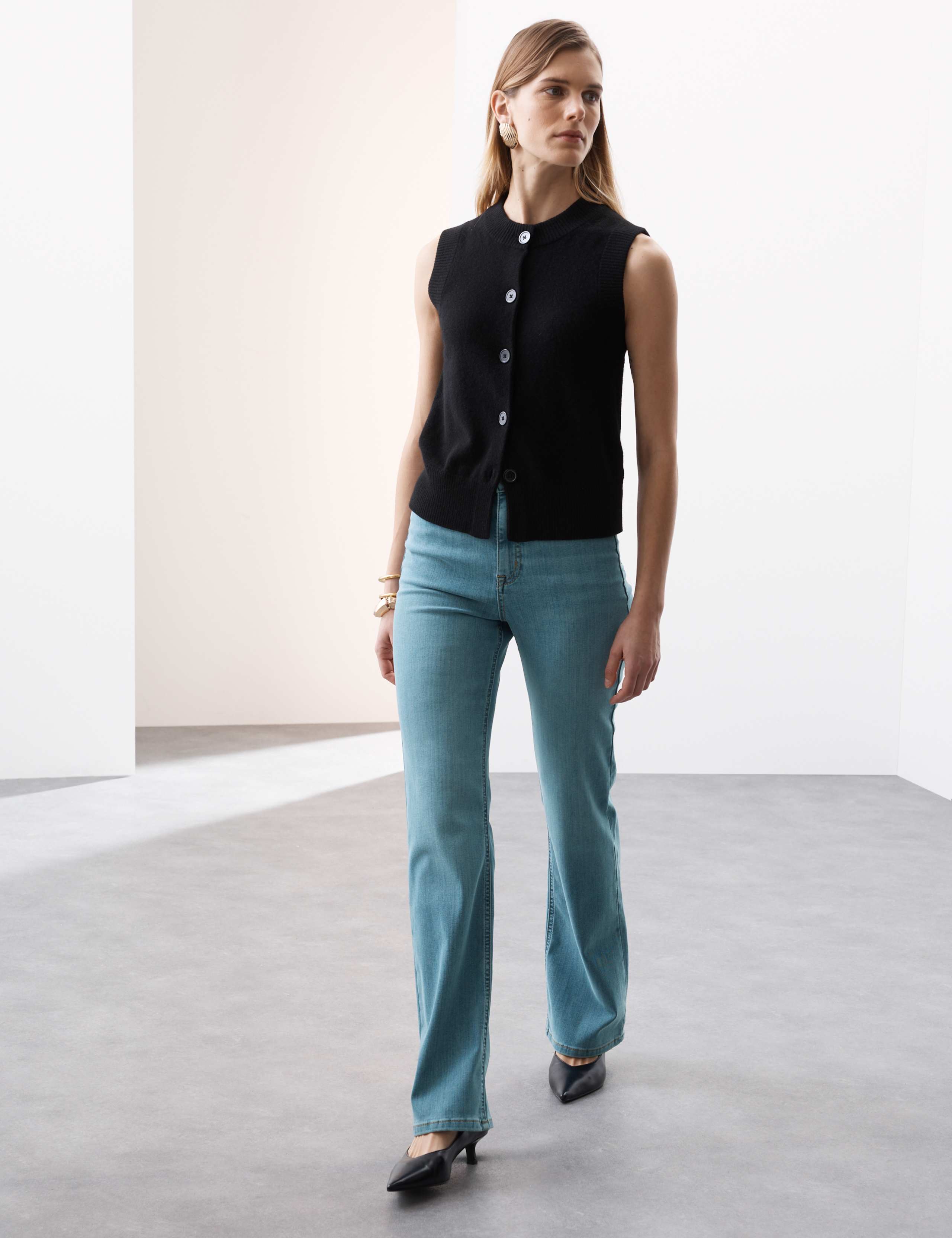 Lyocell Blend High Waisted Flared Jeans 3 of 7