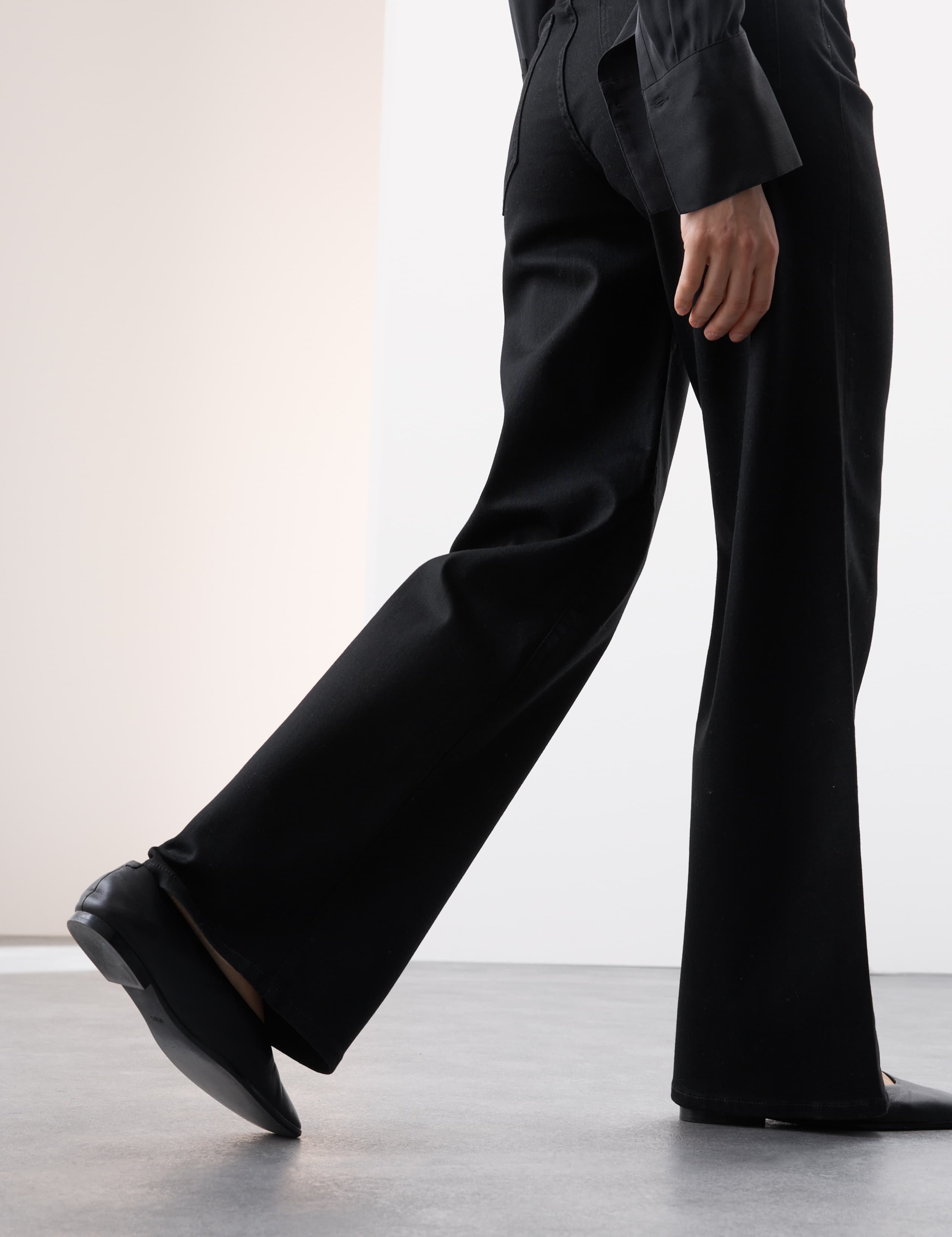 High Waisted Wide Leg Jeans 3 of 6