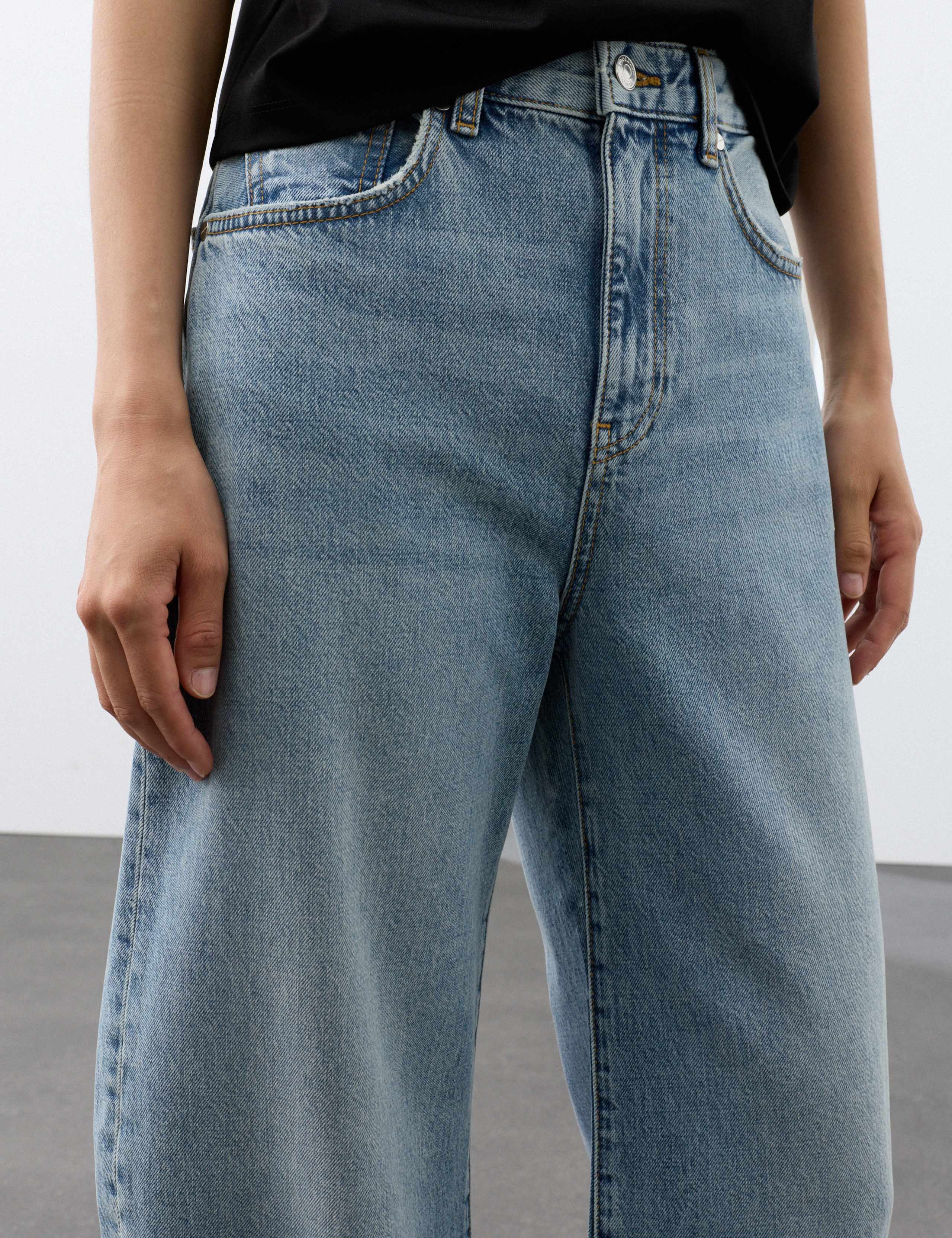 High Waisted Barrel Leg Jeans 7 of 7