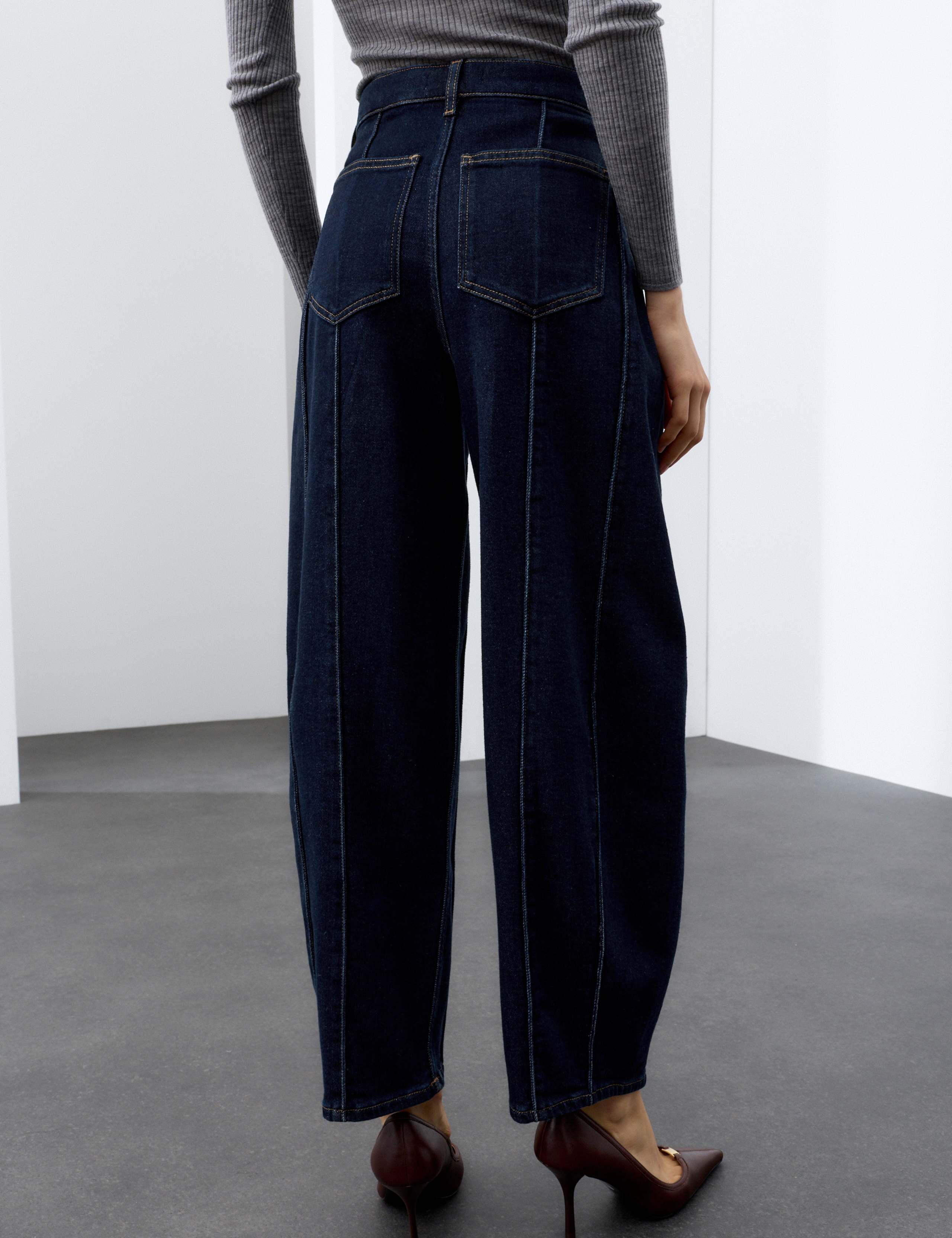 Lyocell Blend High Waisted Seam Detail Barrel Jeans 3 of 6