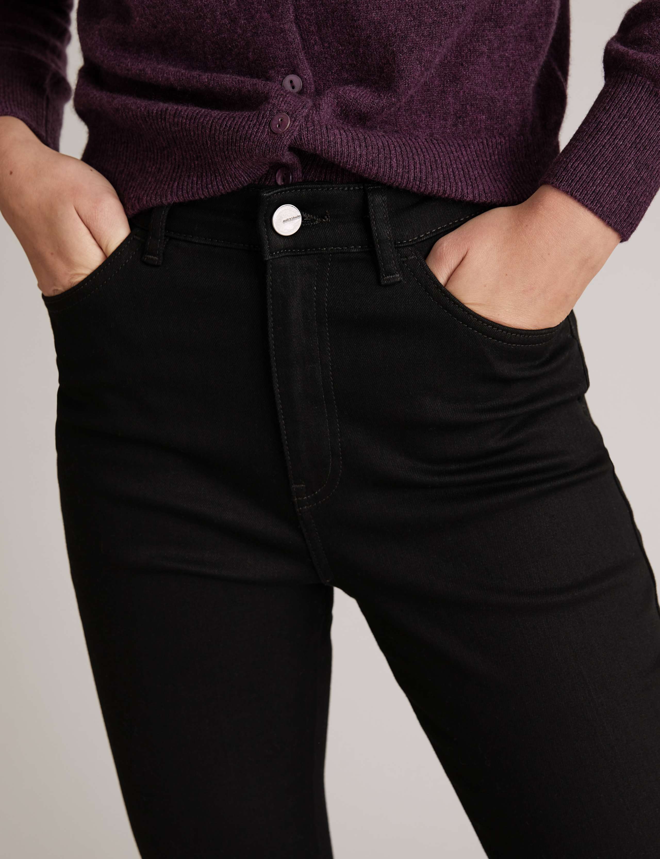 High Waisted Flared Jeans 3 of 6