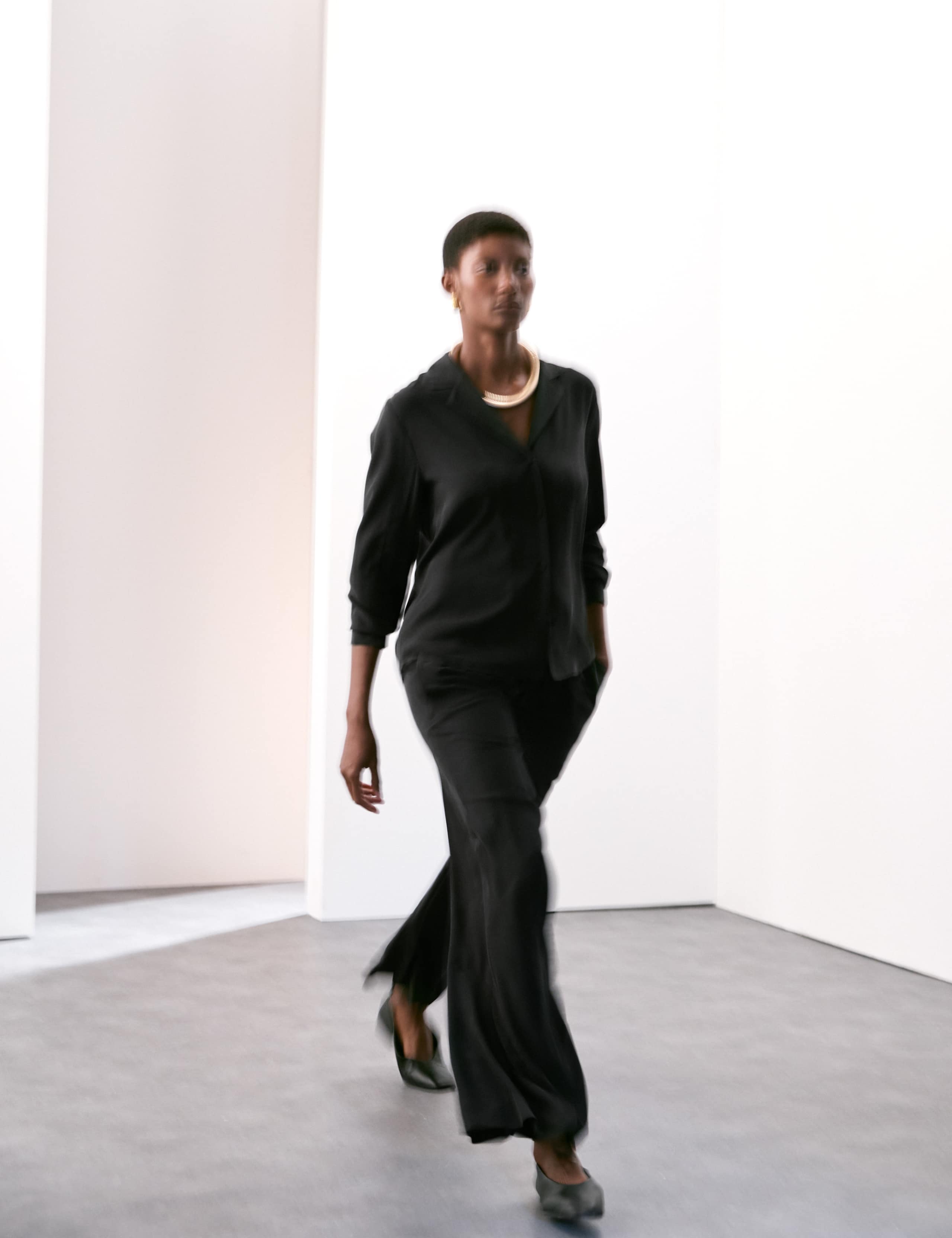 Silk Pull On Wide Leg Trousers 5 of 6