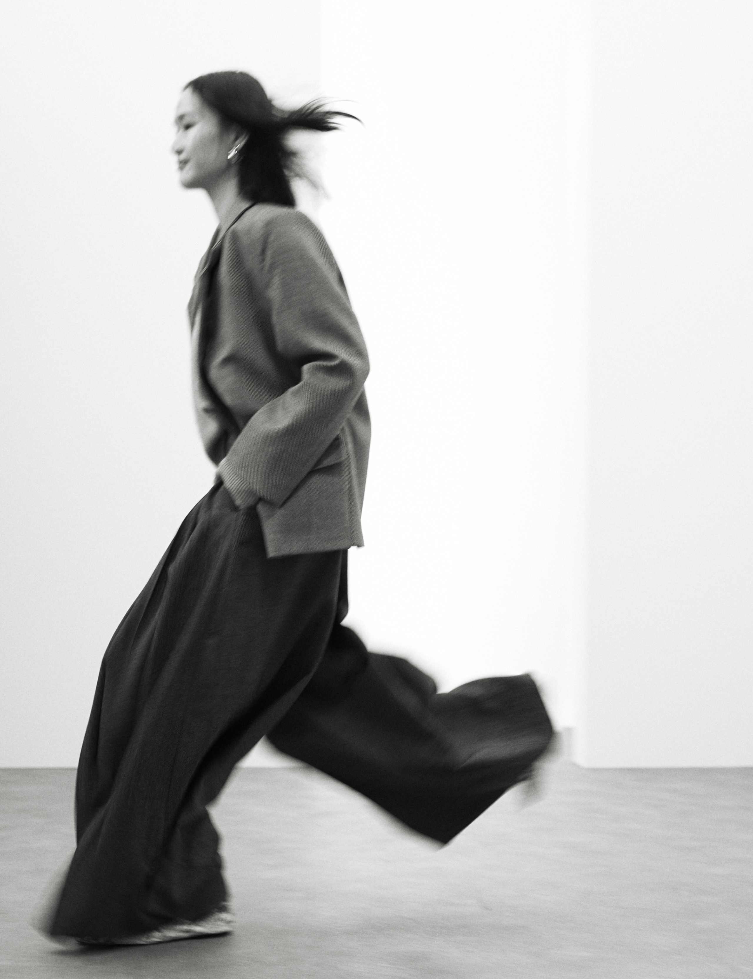 Pure Wool Pleated Wide Leg Trousers 5 of 7