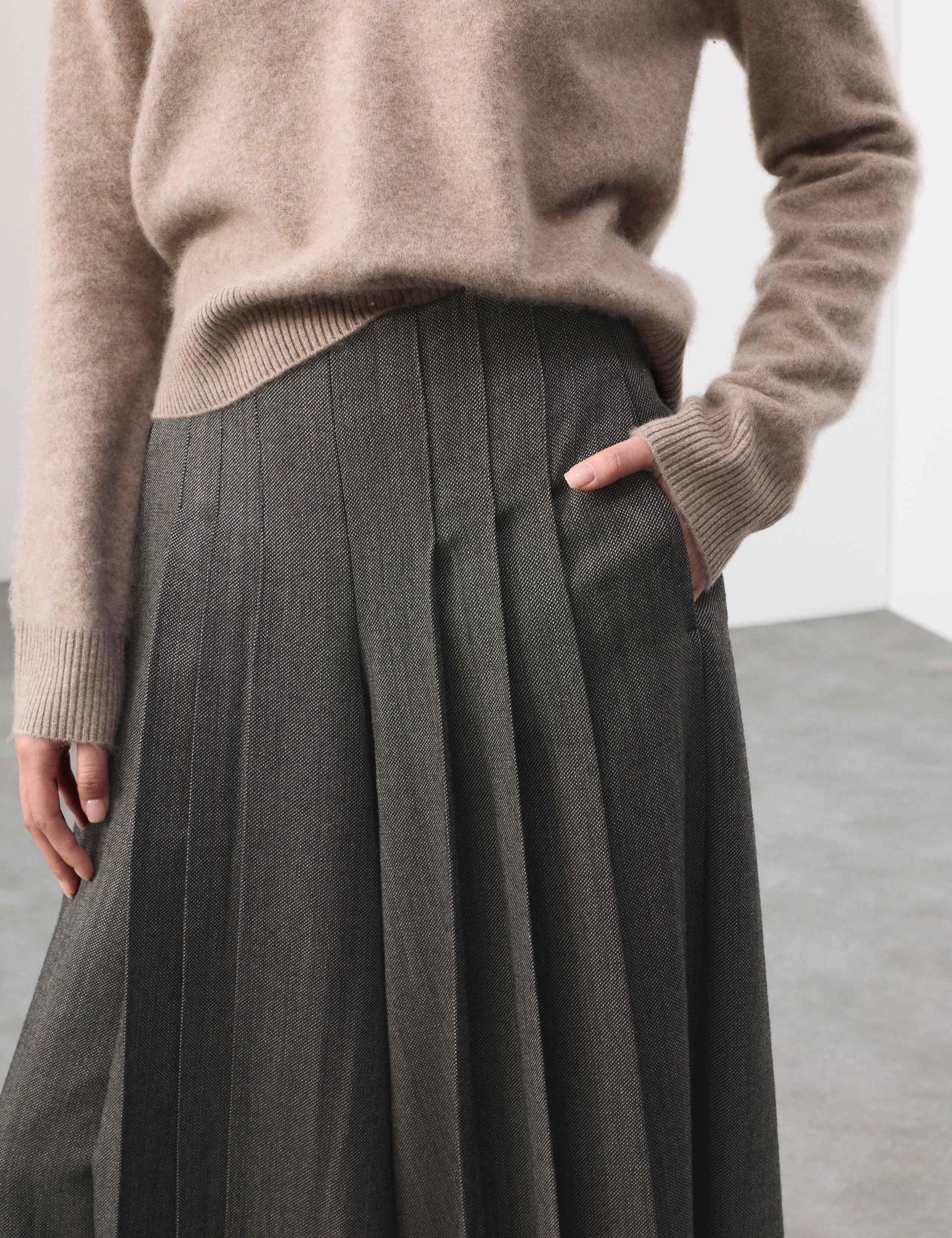 Pure Wool Pleated Wide Leg Trousers 6 of 7