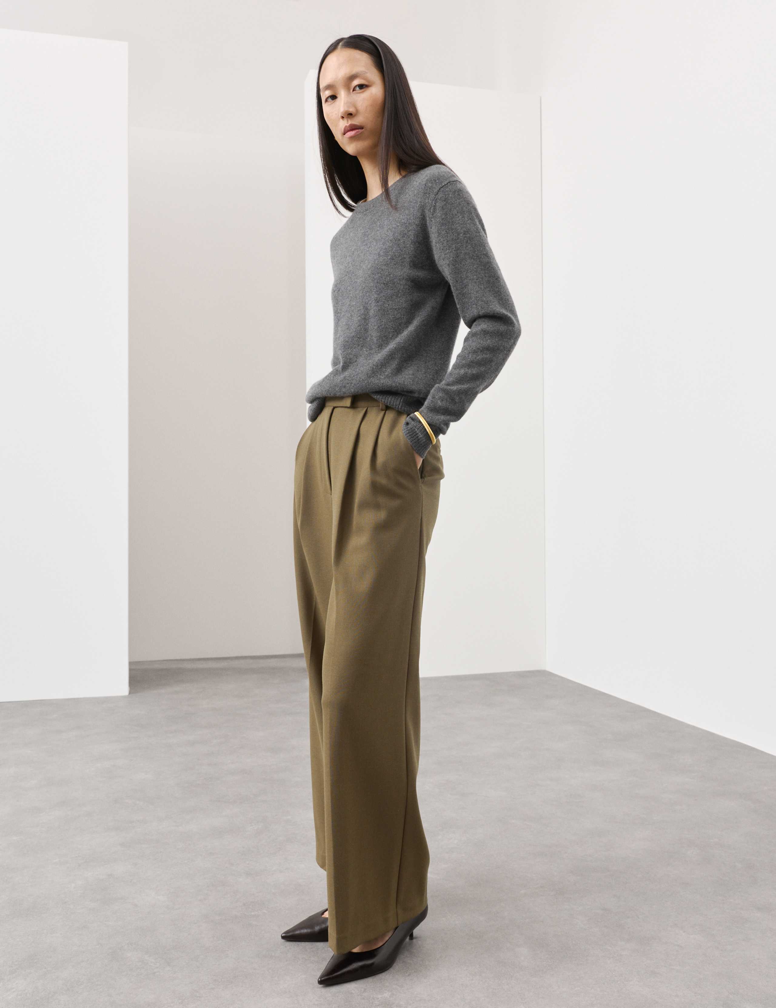 Tailored Wide Leg Trousers with Wool 6 of 7