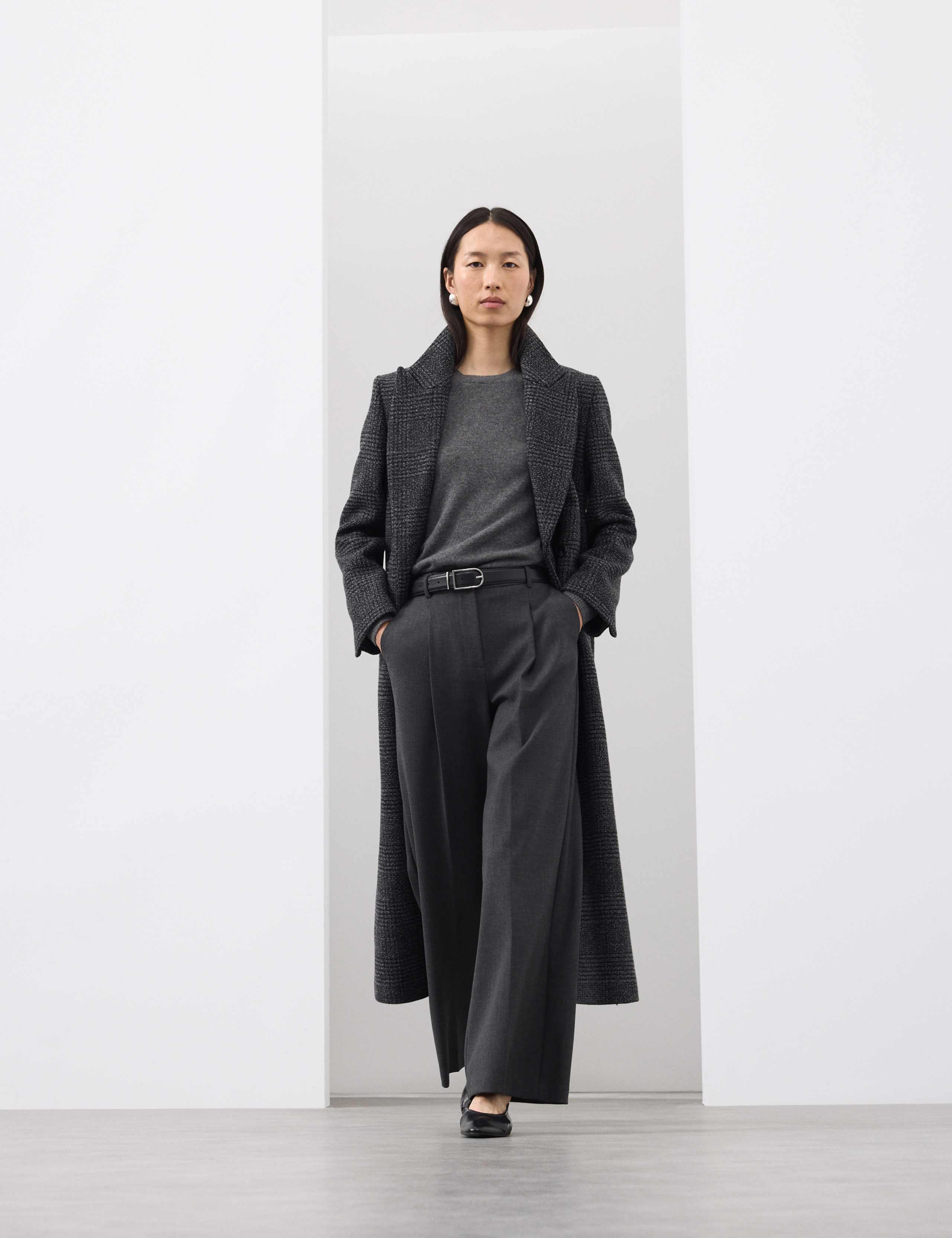 Wide Leg Trousers With Wool 1 of 7