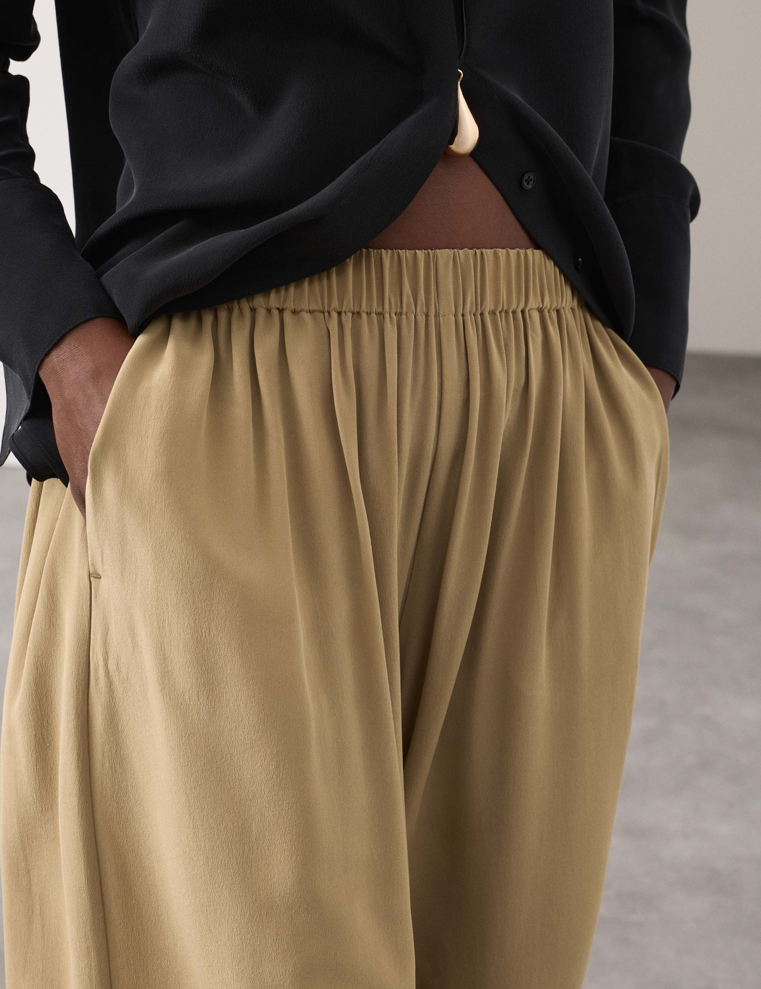 Pure Silk Balloon Trousers 3 of 7