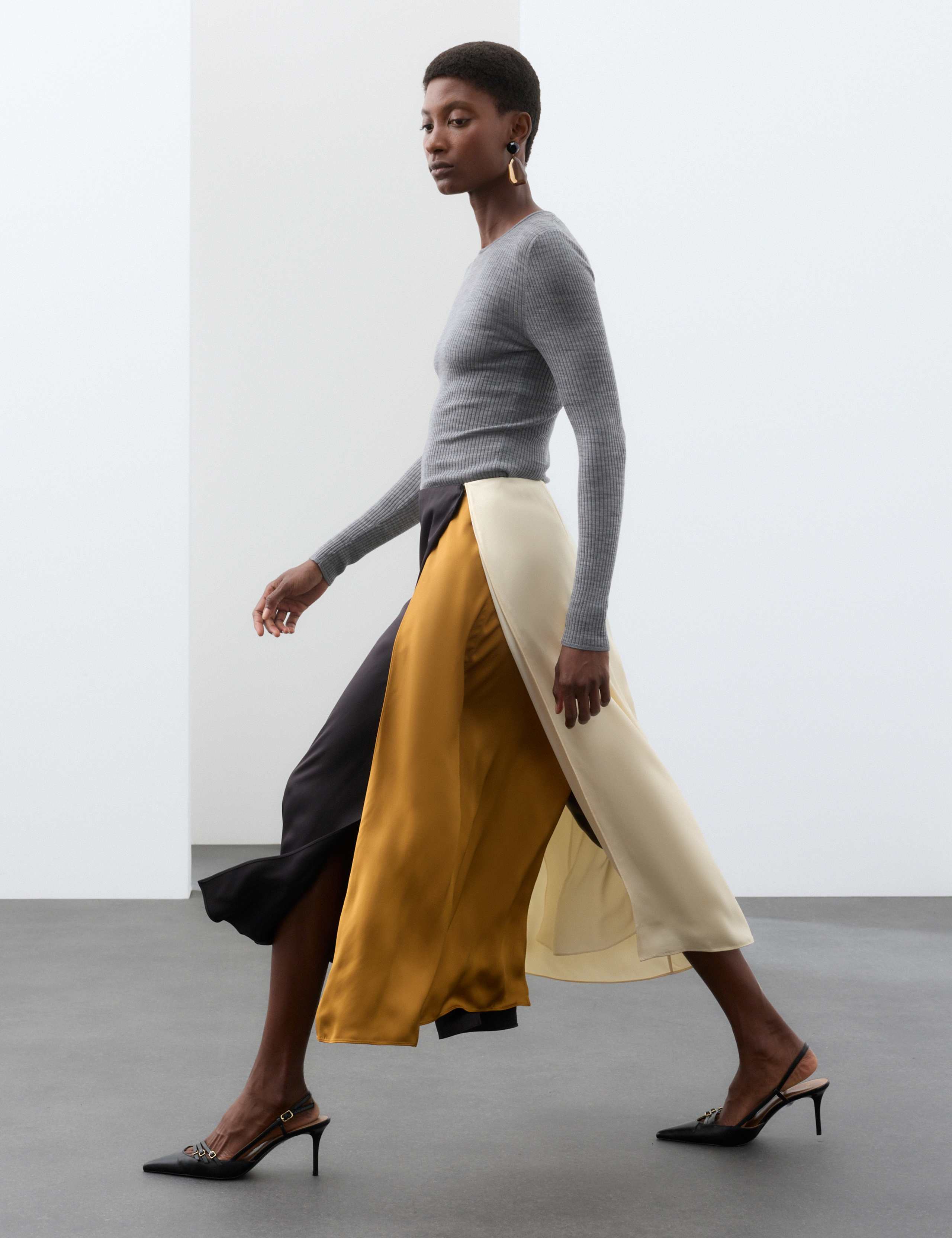 Colour Block Midaxi Wrap Skirt 3 of 7