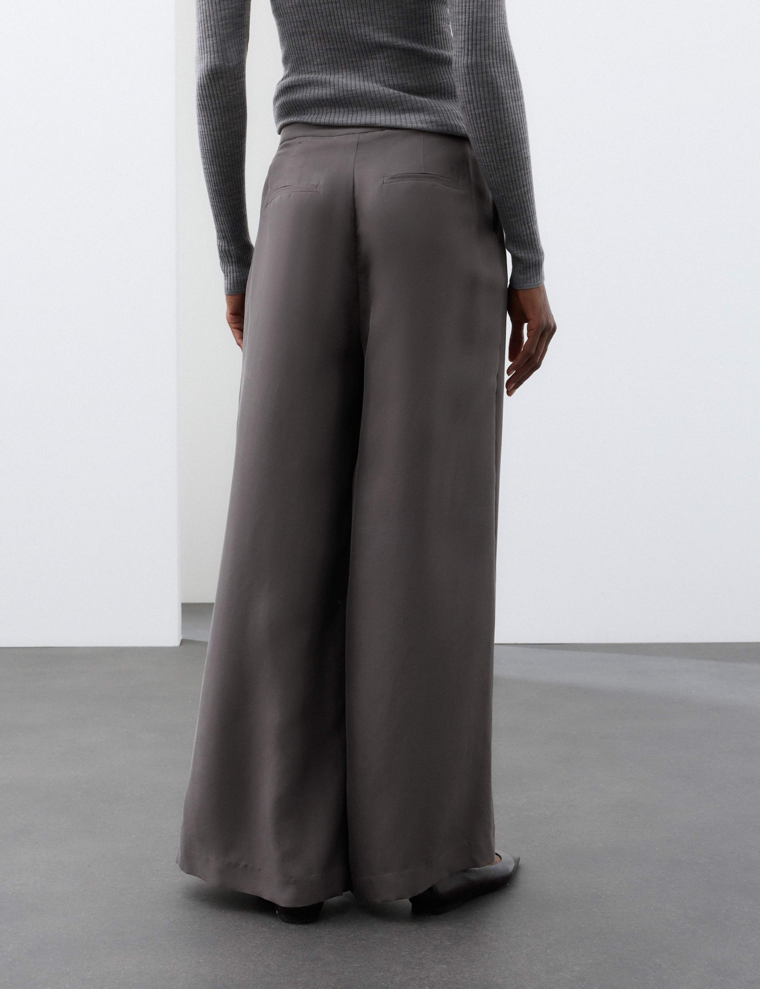 Pure Silk Gathered Waist Wide Leg Trousers 3 of 7