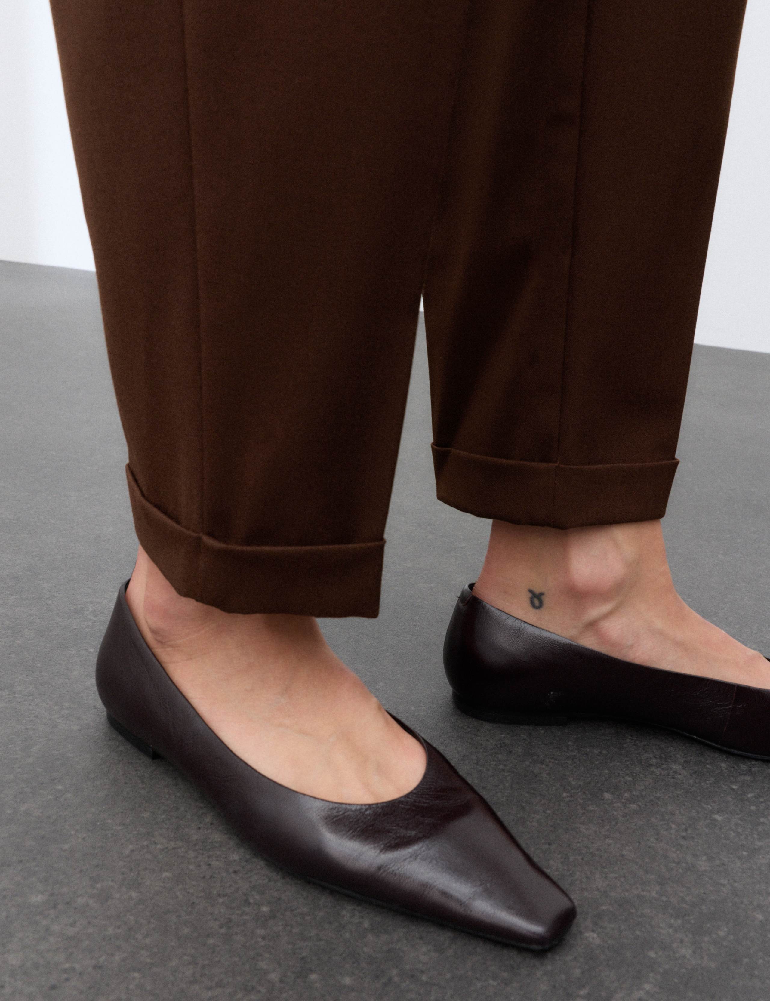 Wool Blend Tapered Leg Trousers 6 of 7