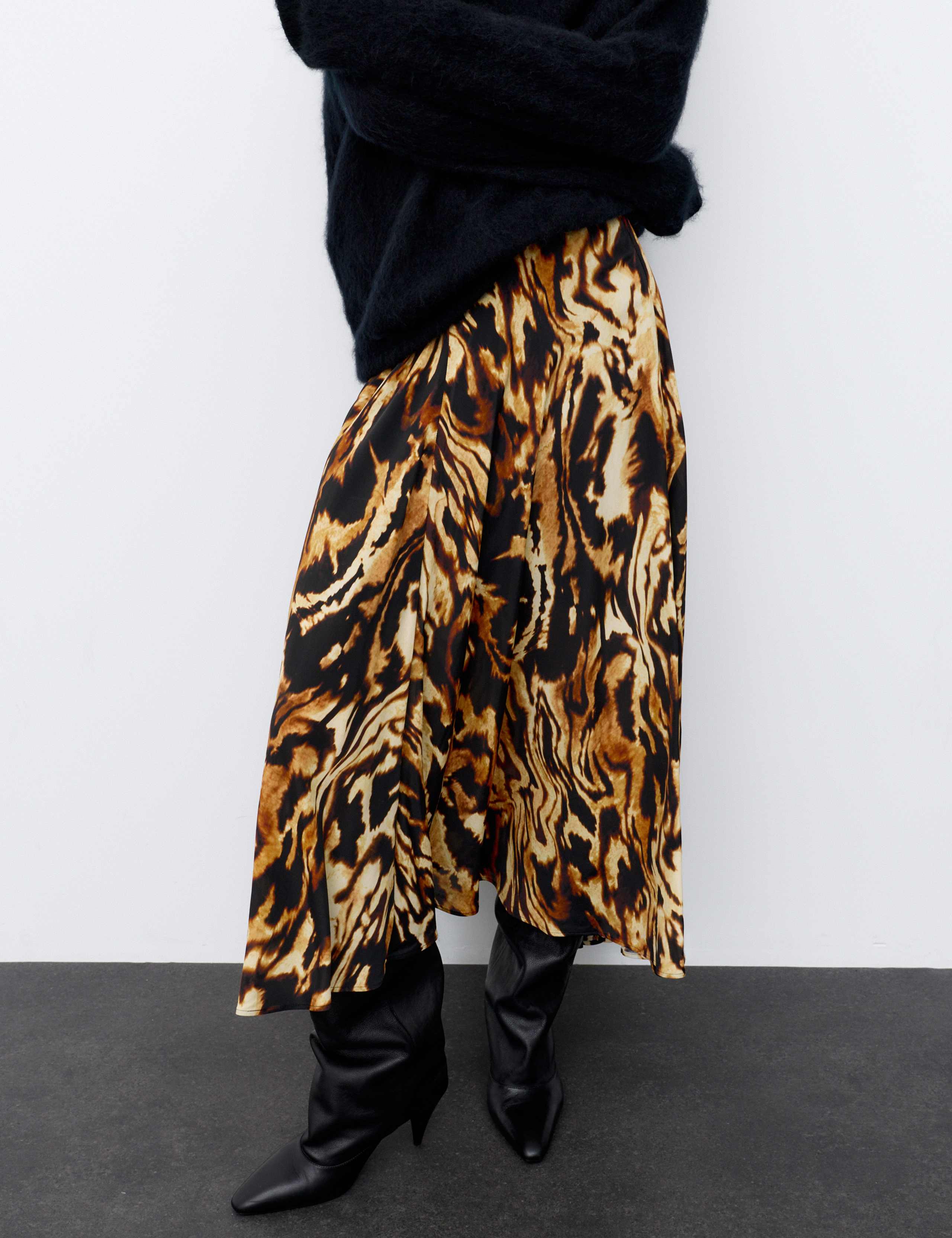 Animal Print Asymmetric Midi Skirt with Silk 7 of 7