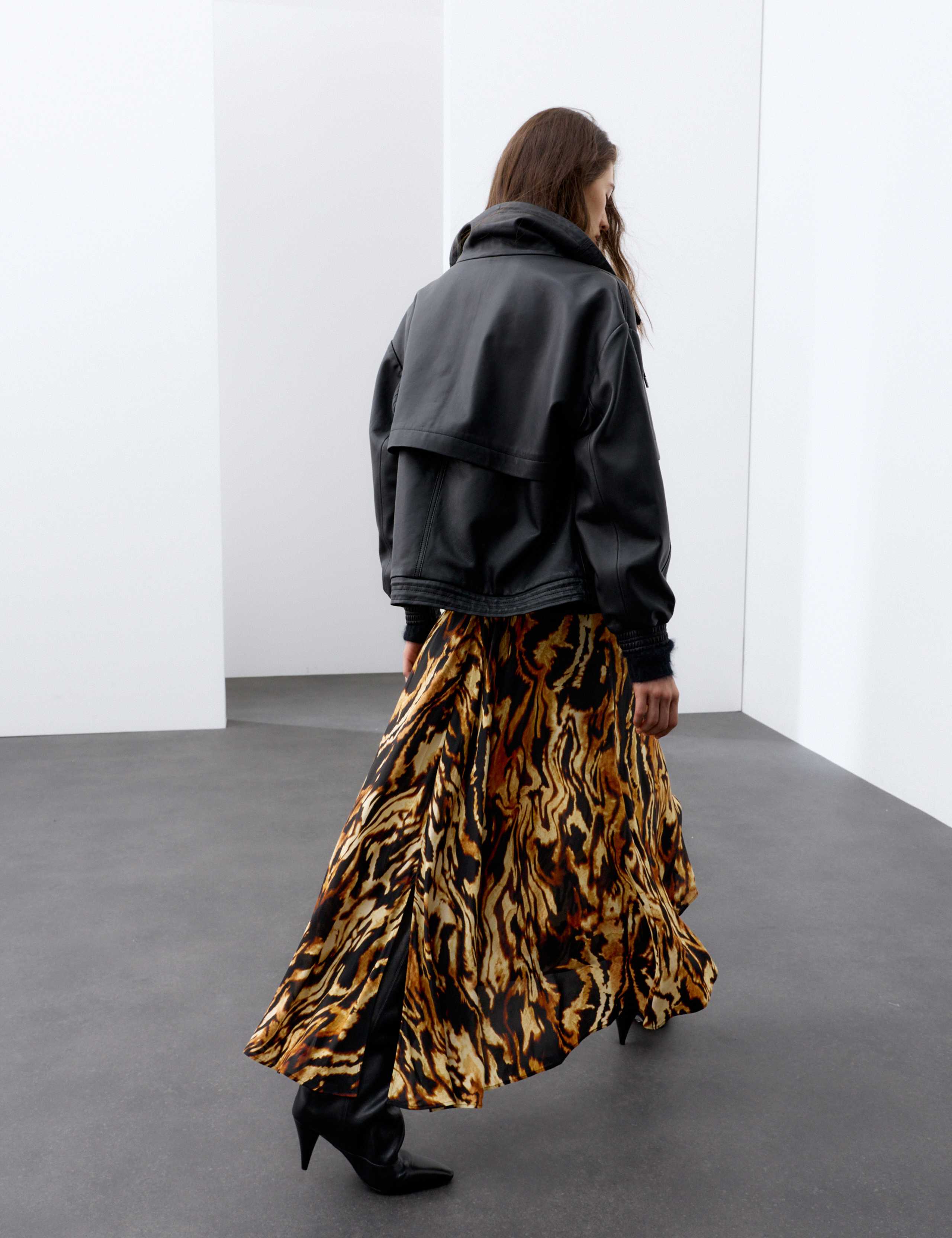 Animal Print Asymmetric Midi Skirt with Silk 3 of 7