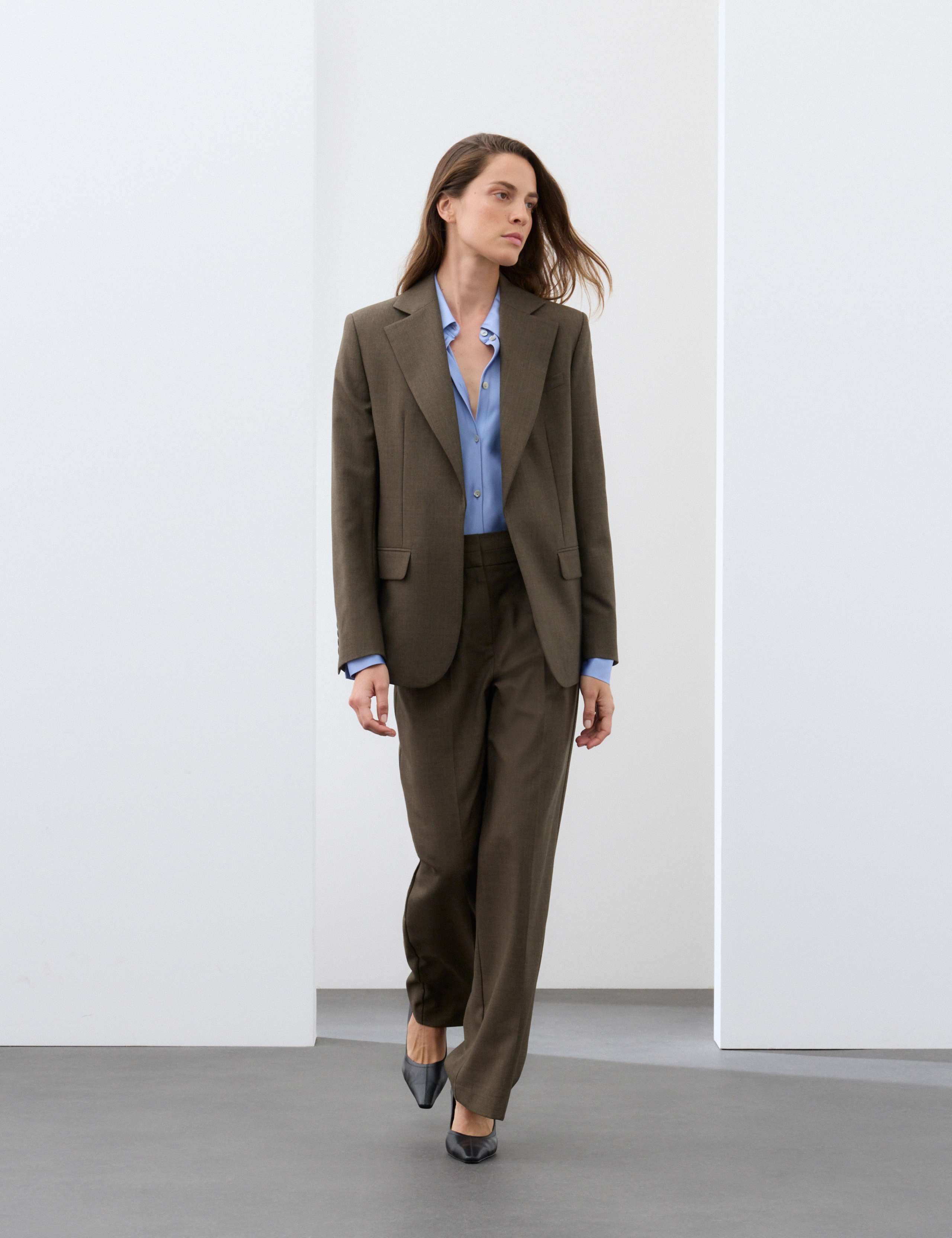 Wool Blend Tailored Wide Leg Trousers 4 of 6