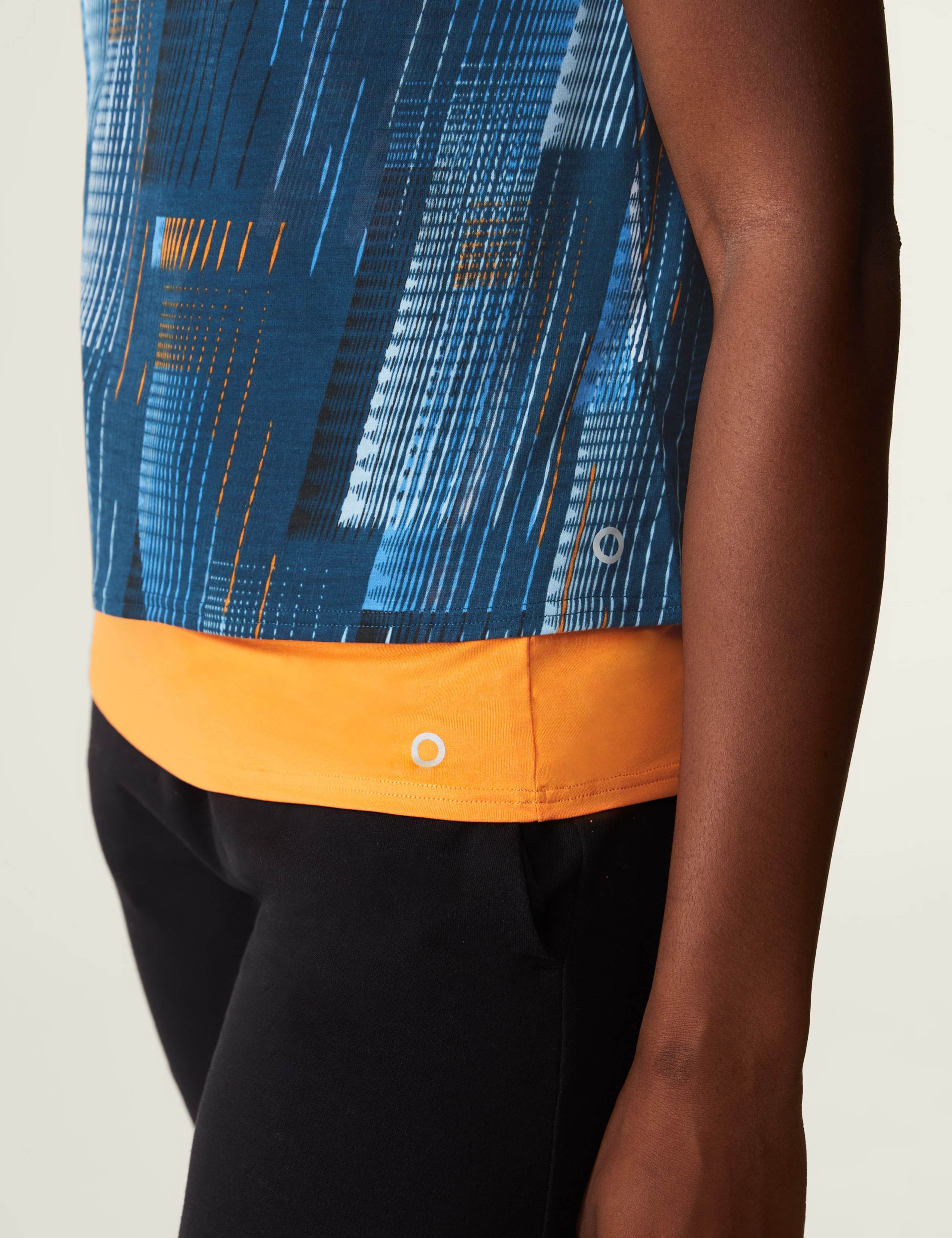 Printed Scoop Neck Double Layer T-Shirt 4 of 6