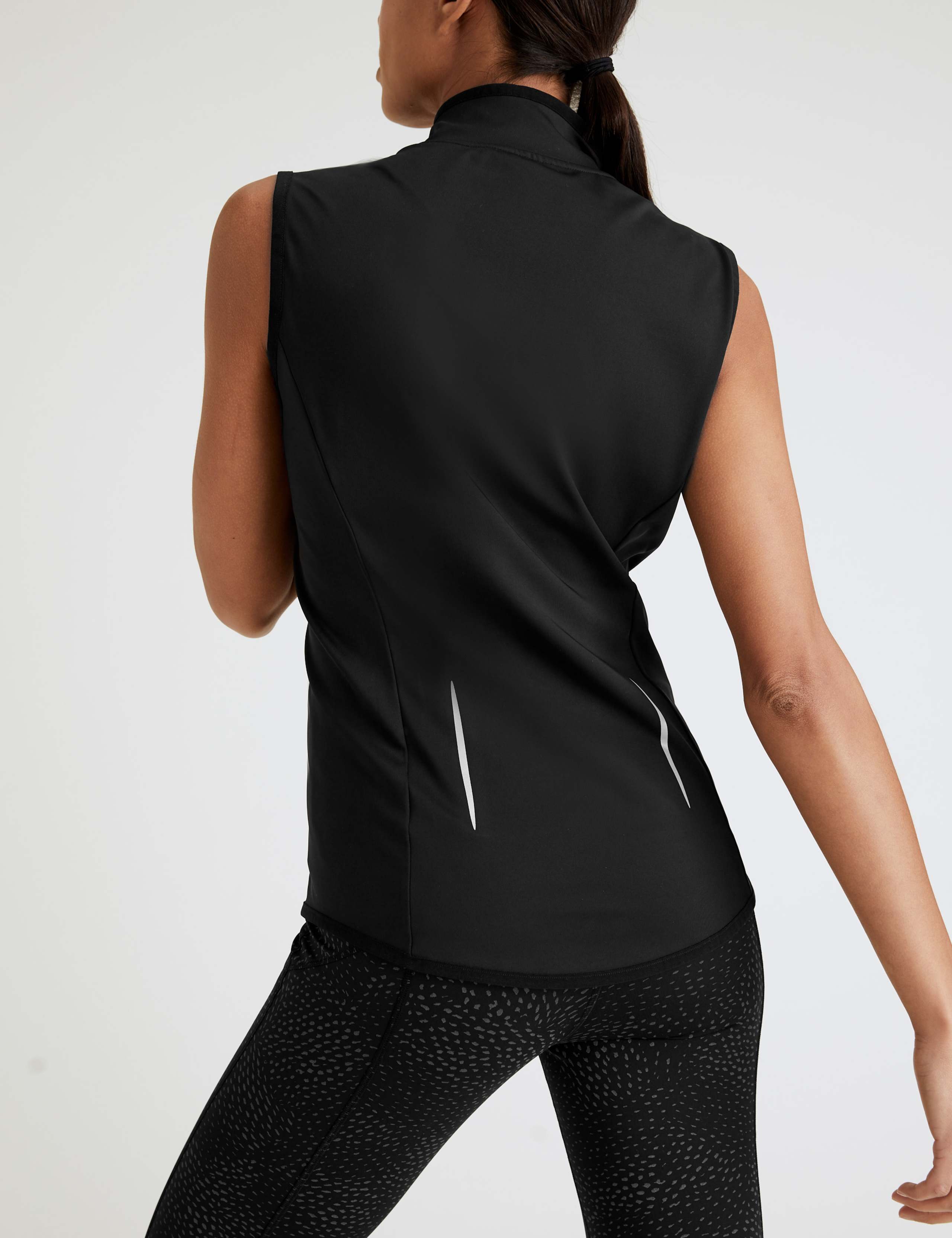 Padded Running Gilet 5 of 7