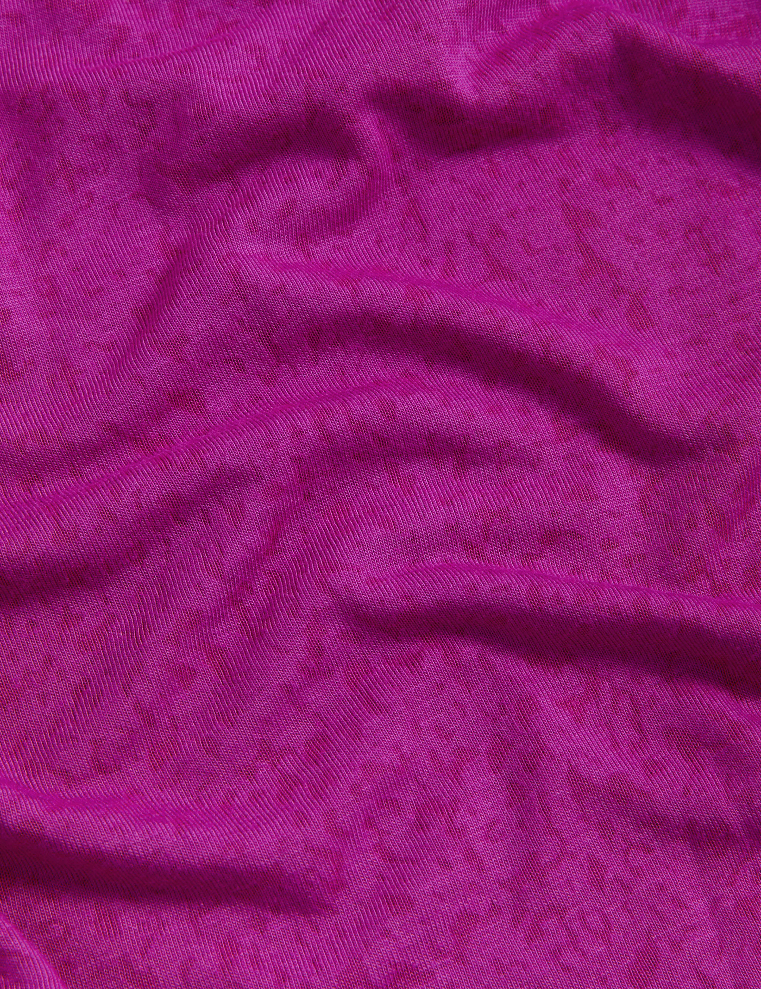 Lightweight Scoop Neck Relaxed T-Shirt 7 of 7
