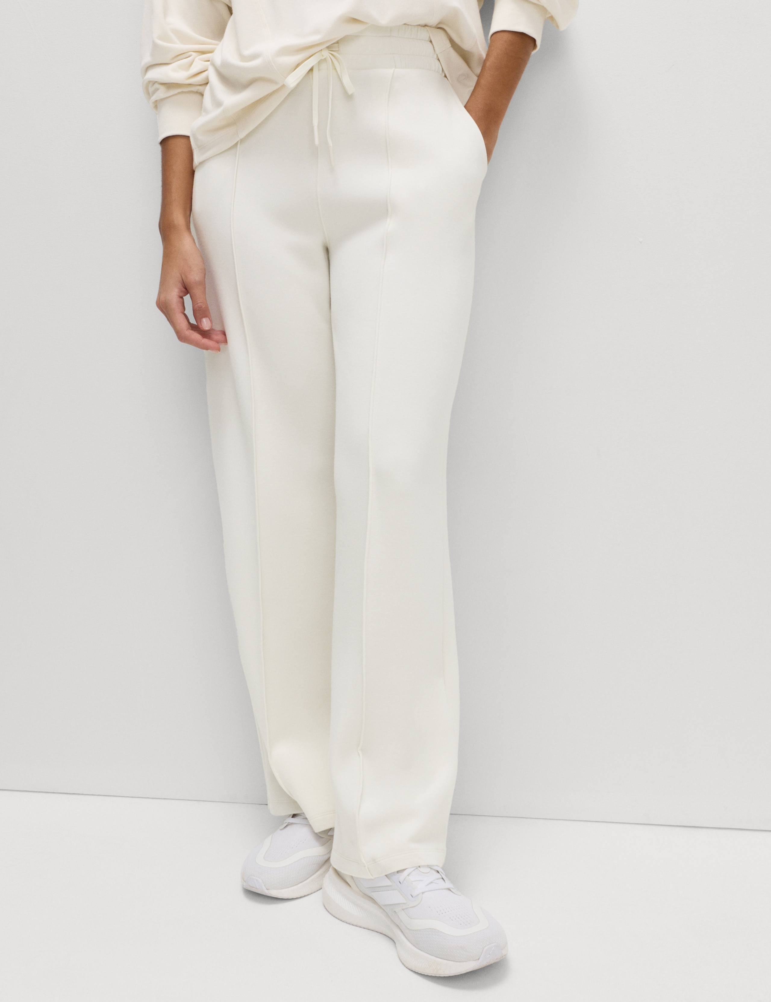 High Waisted Ultraluxe Wide Leg Trousers 4 of 6