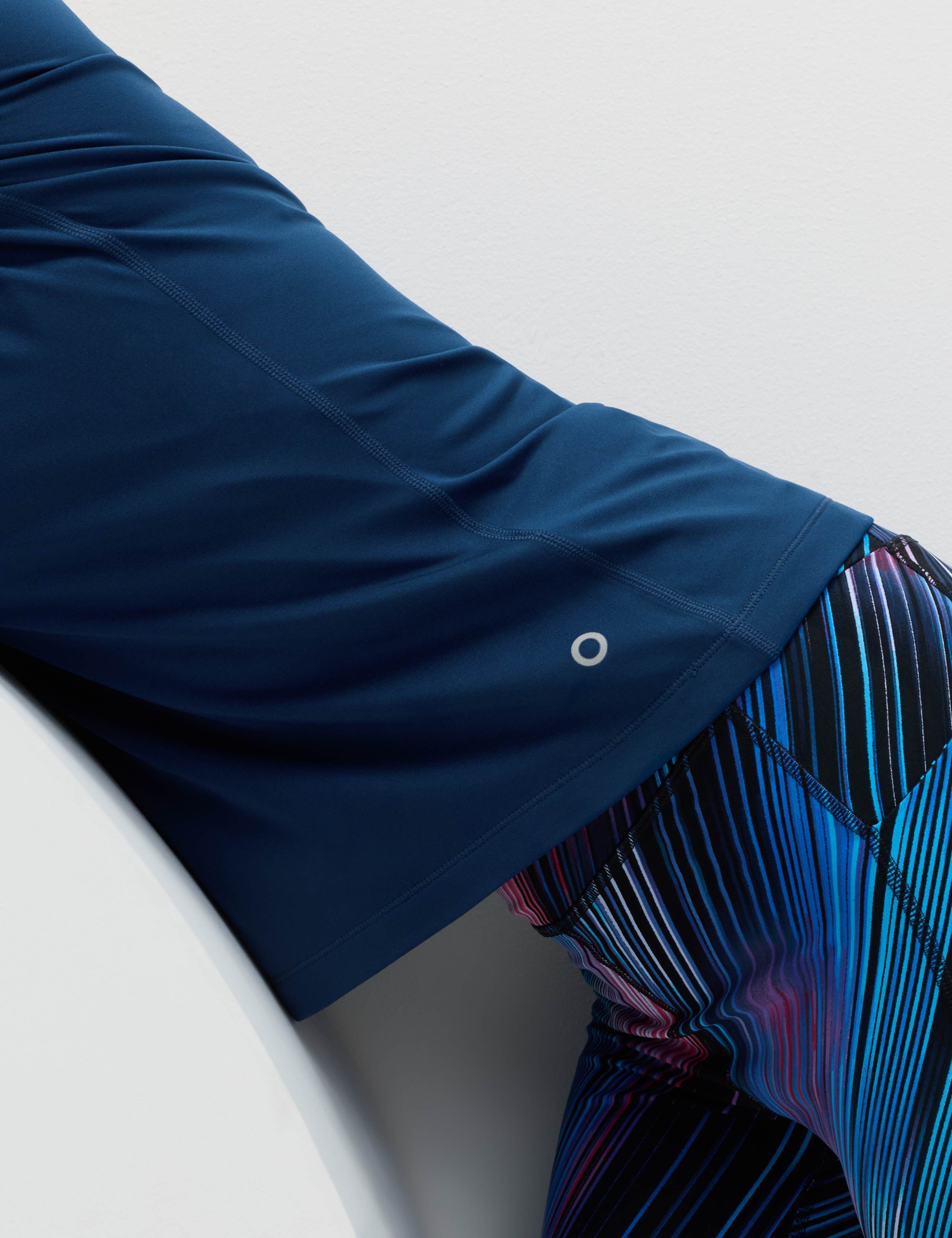 Ultraheat Funnel Neck Running Top 6 of 8