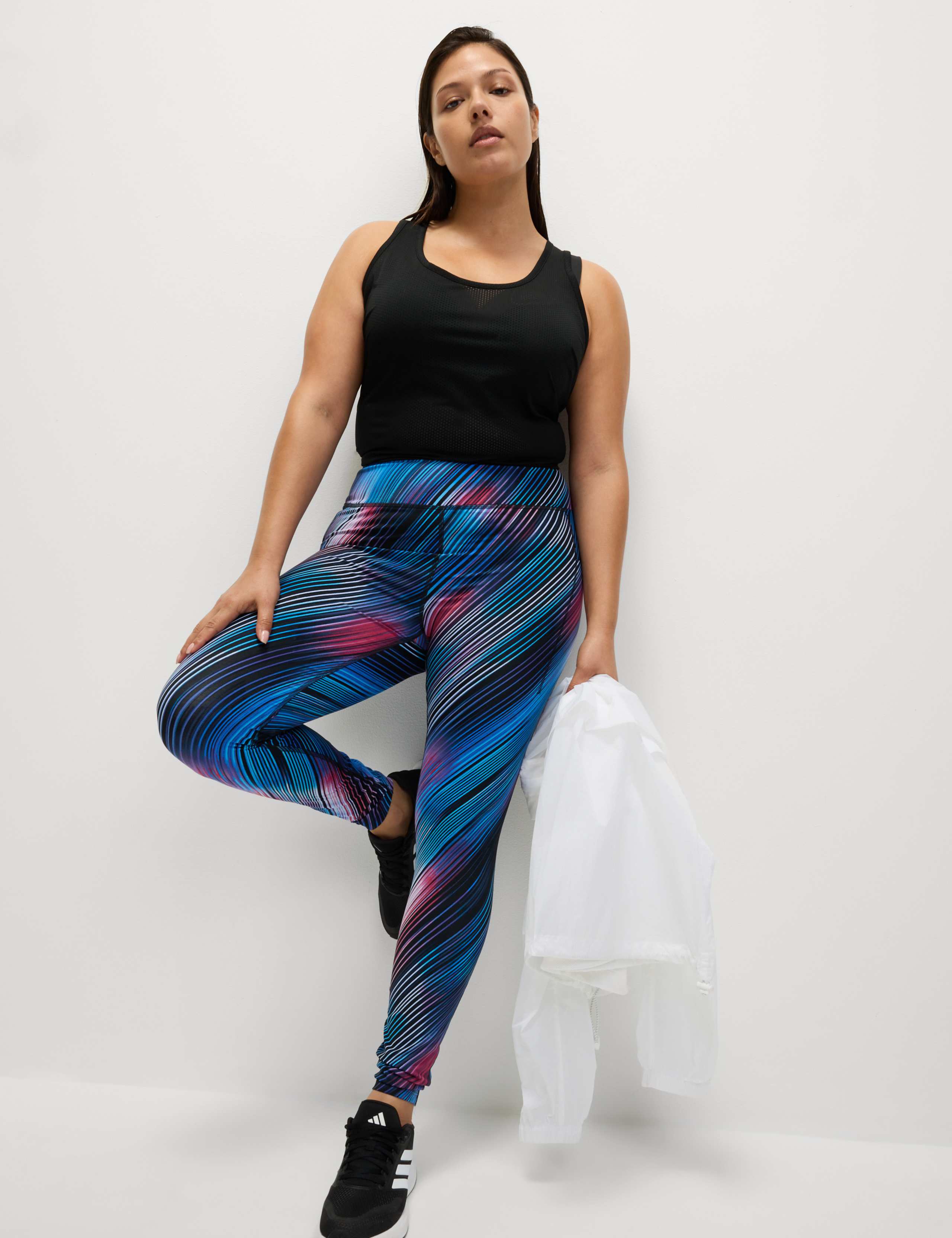 Go Train Printed High Waisted Gym Leggings 3 of 7