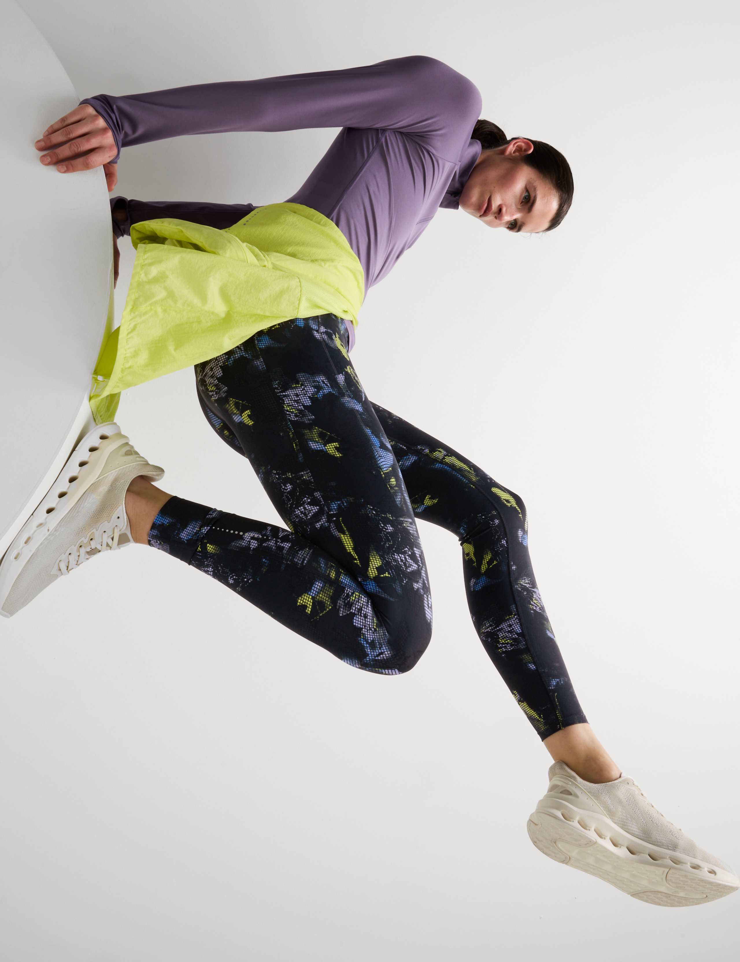 Go Train Printed High Waisted Gym Leggings 4 of 6