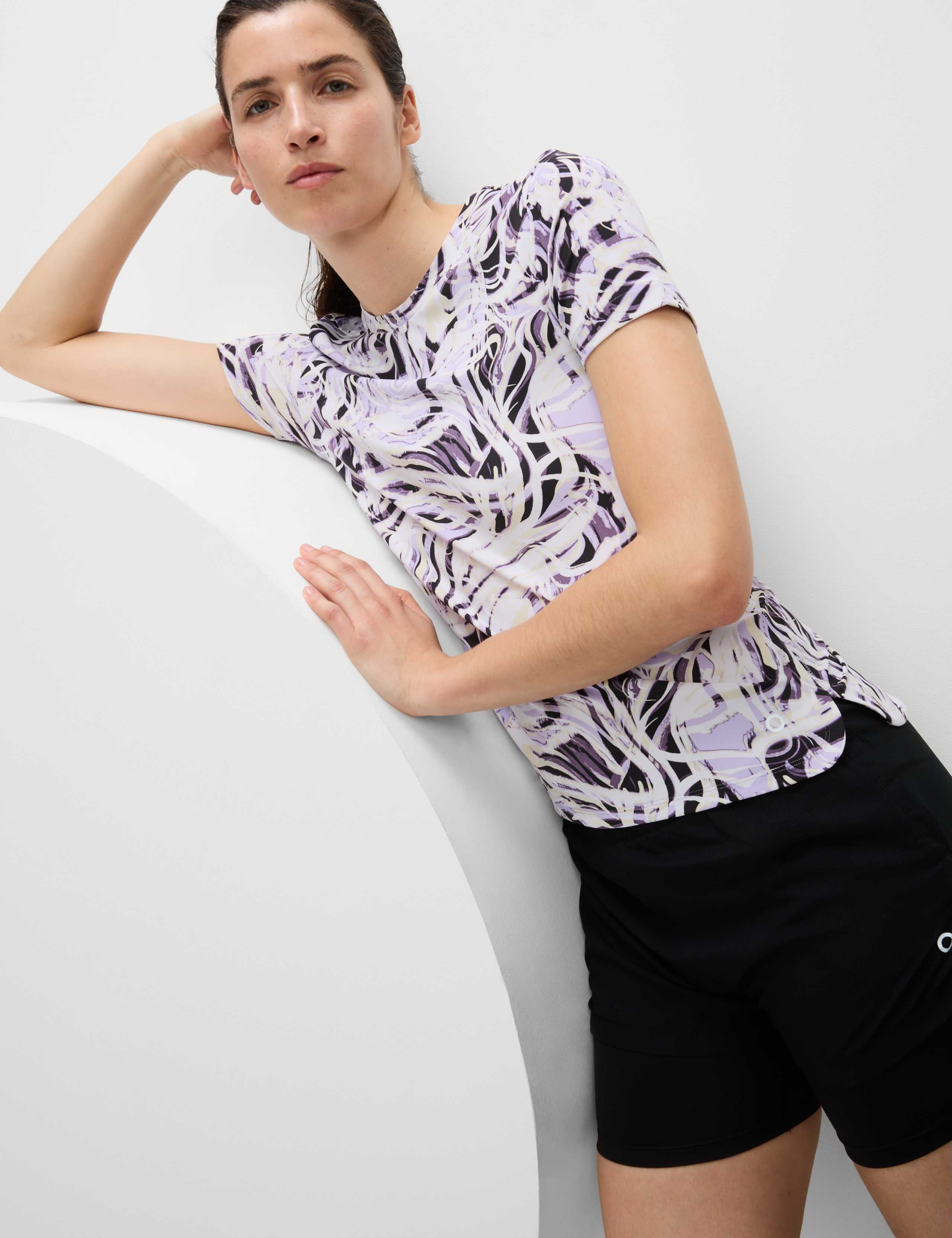 Printed Scoop Neck Fitted T-Shirt 4 of 5