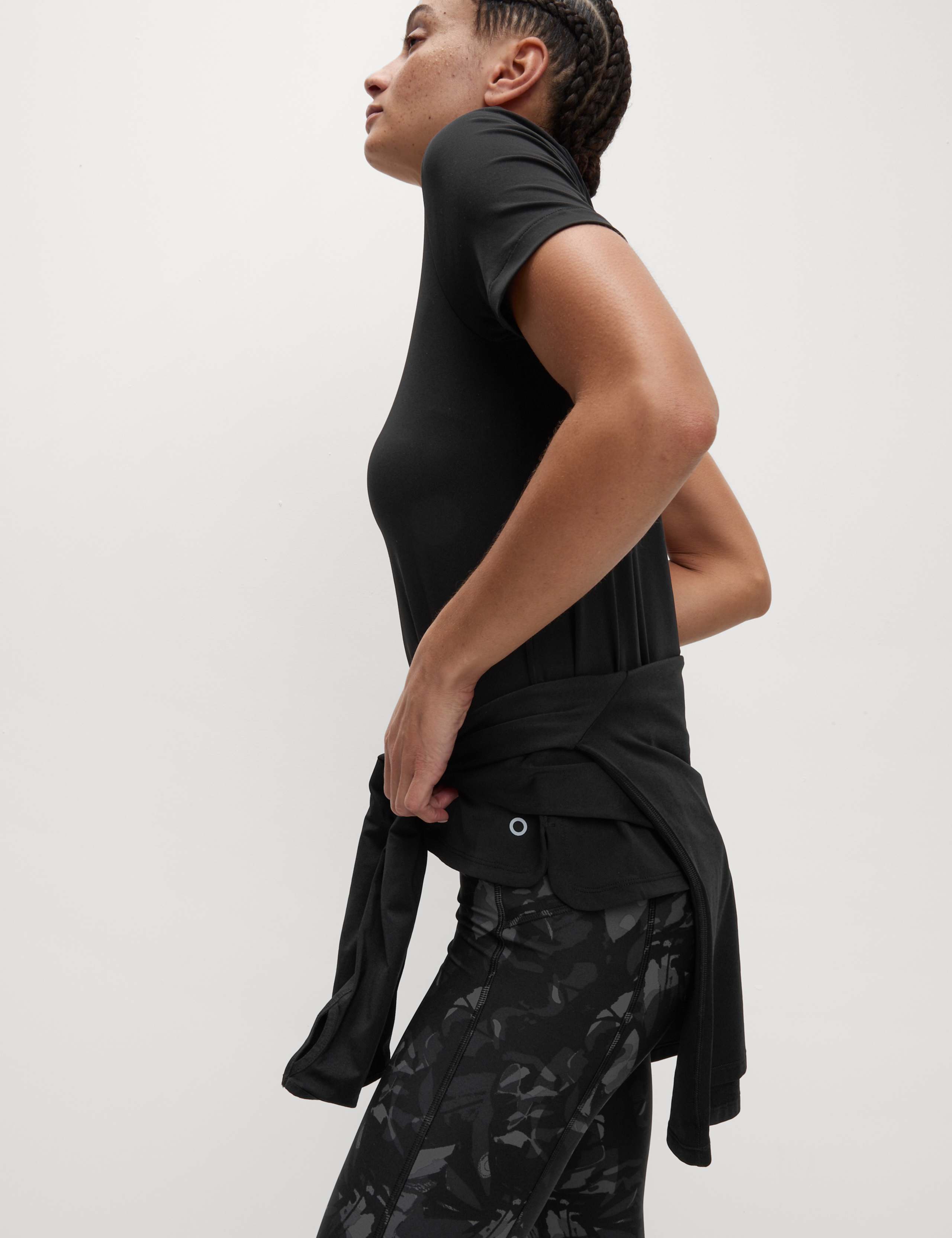 Scoop Neck Fitted T-Shirt 5 of 6