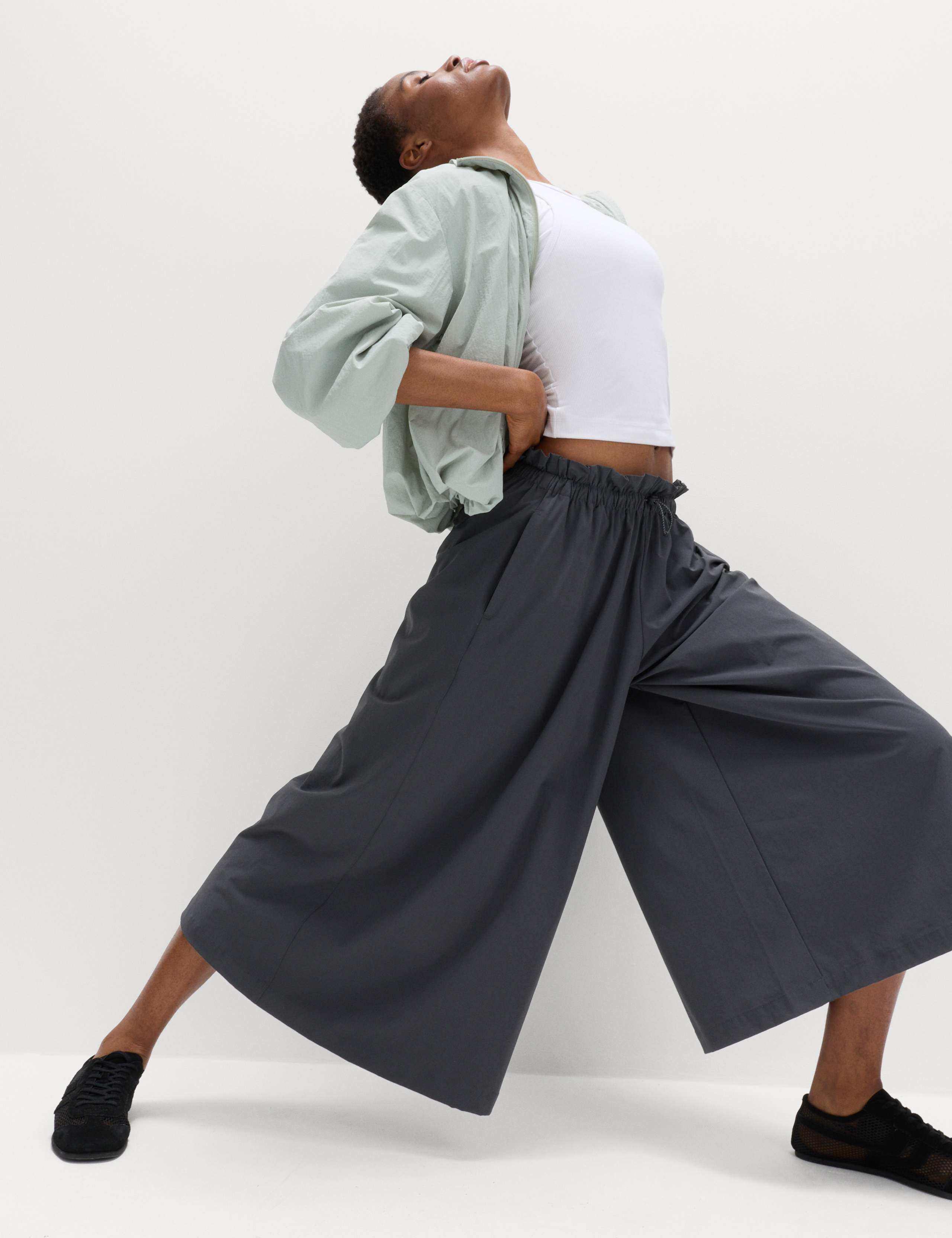 Woven Lightweight High Waisted Wide Leg Culottes 1 of 6