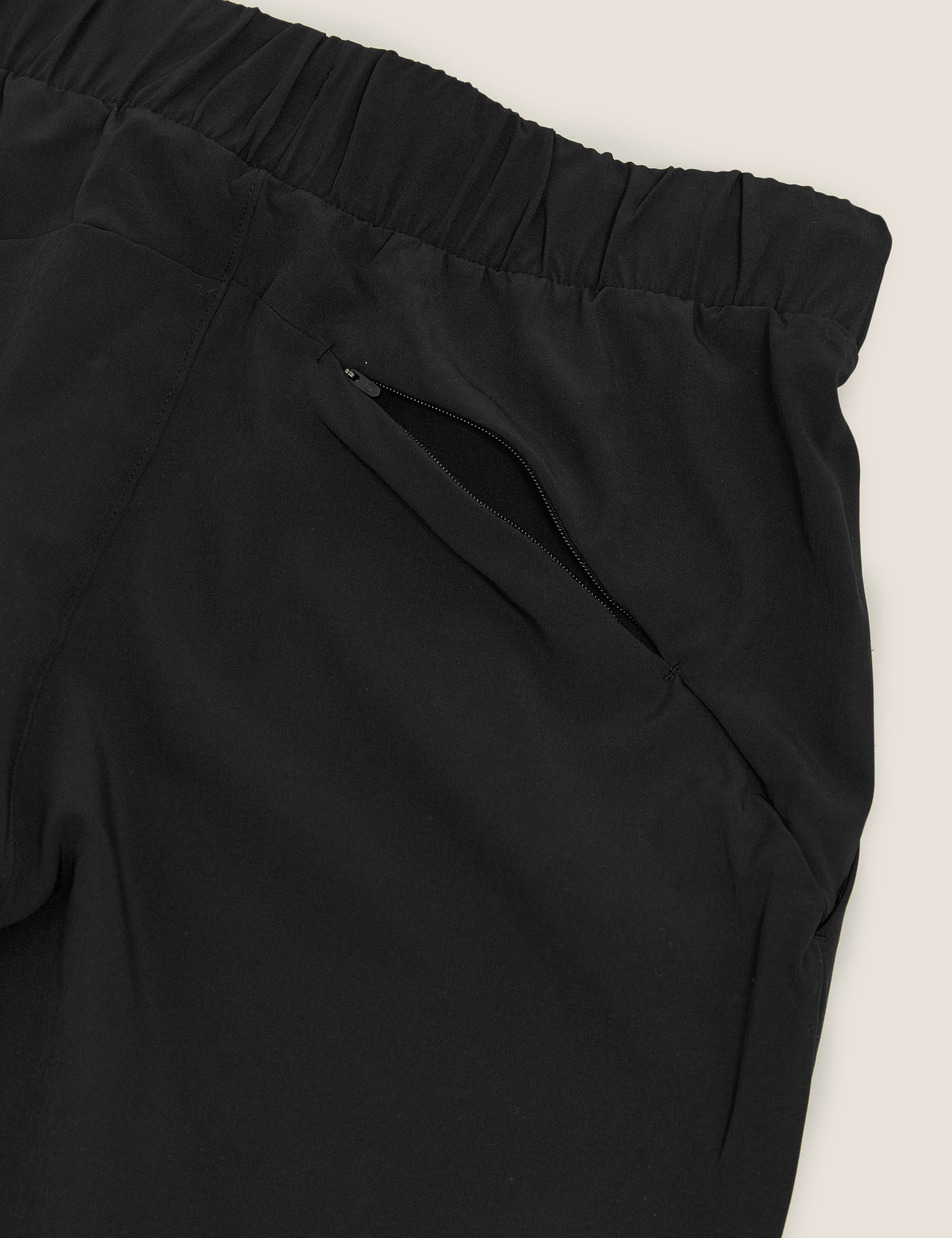 Woven Relaxed Tapered 7/8 Walking Trousers 8 of 8