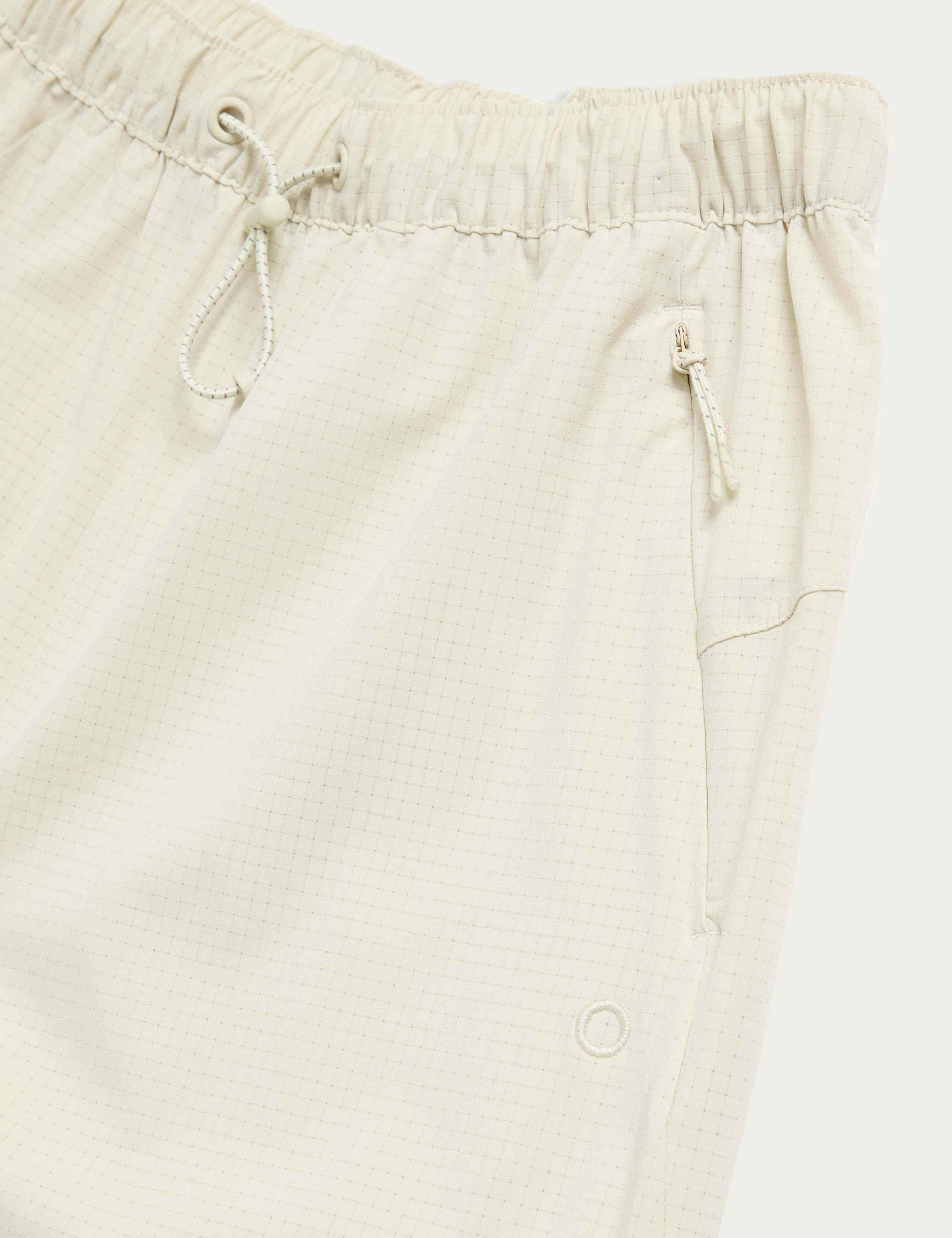 Woven Stormwear™ Relaxed Parachute Joggers 7 of 7