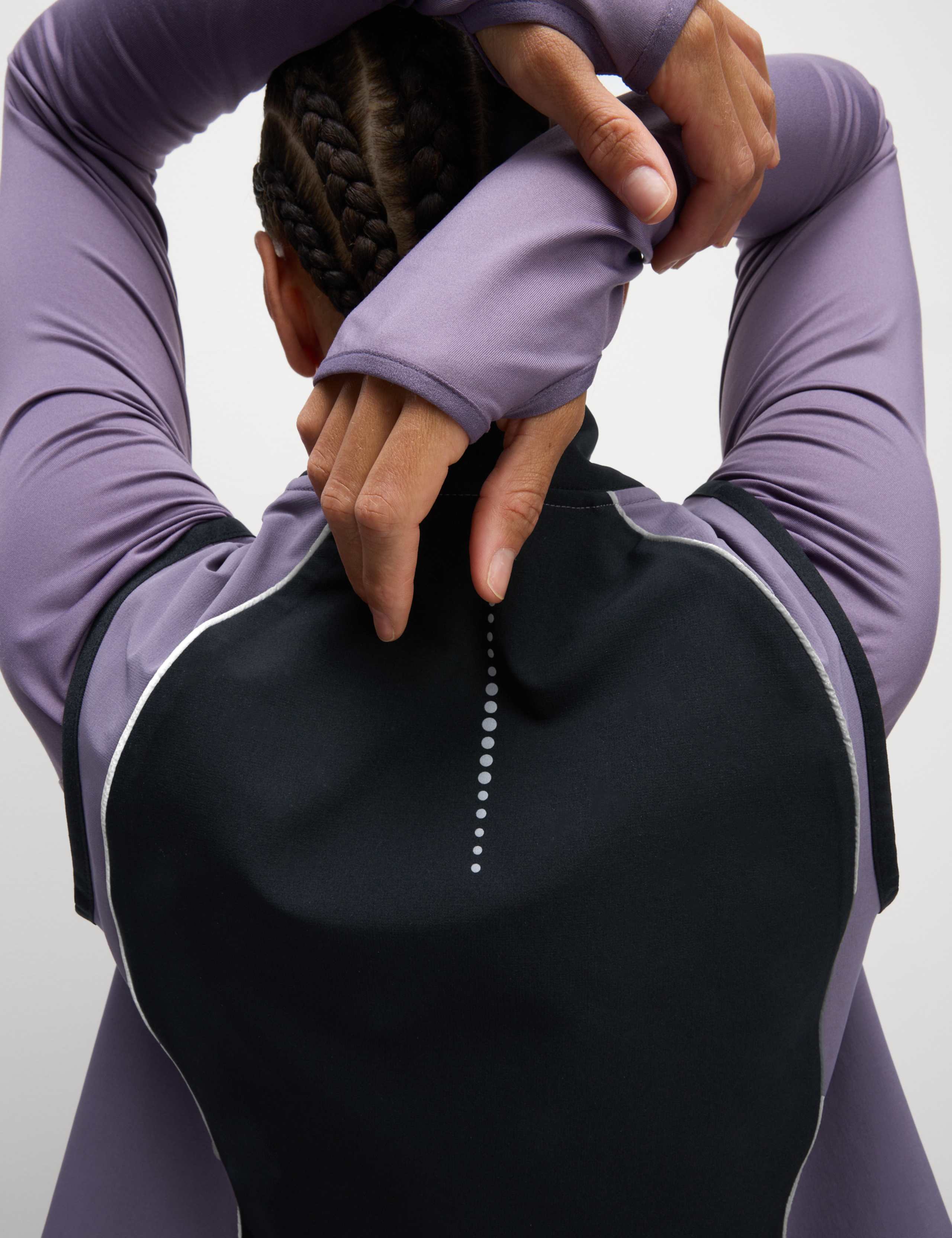 Colour Block Cropped Gilet 3 of 7