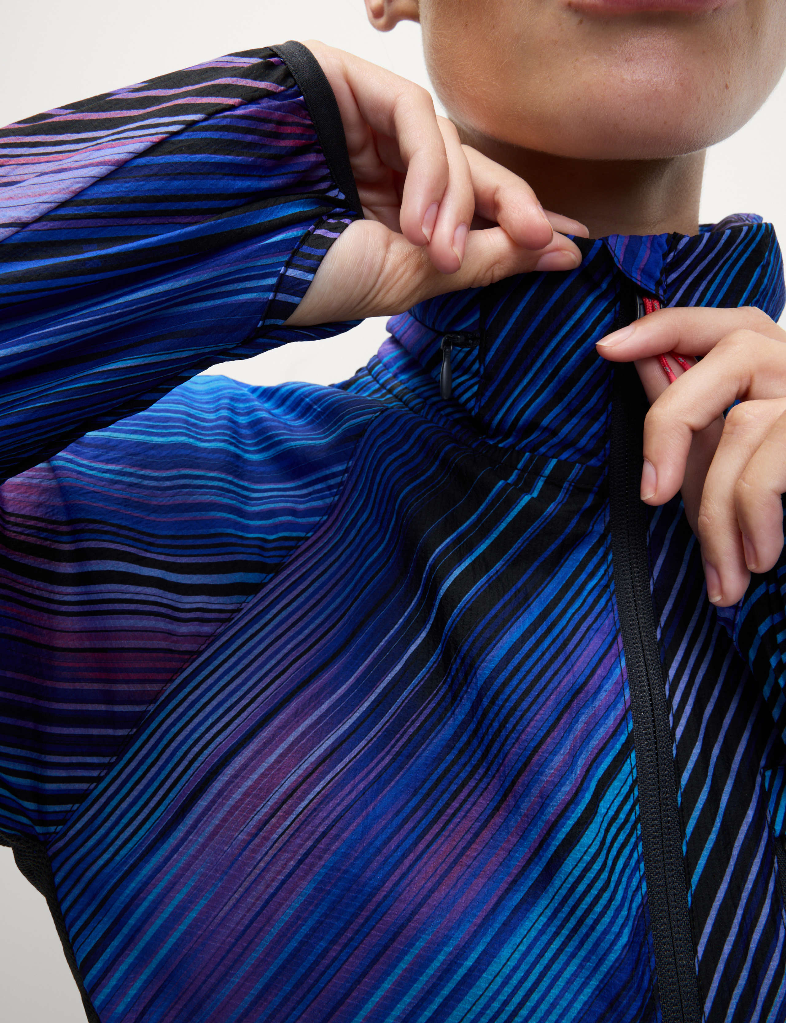 Woven Stormwear™ Printed Funnel Neck Running Jacket 4 of 7