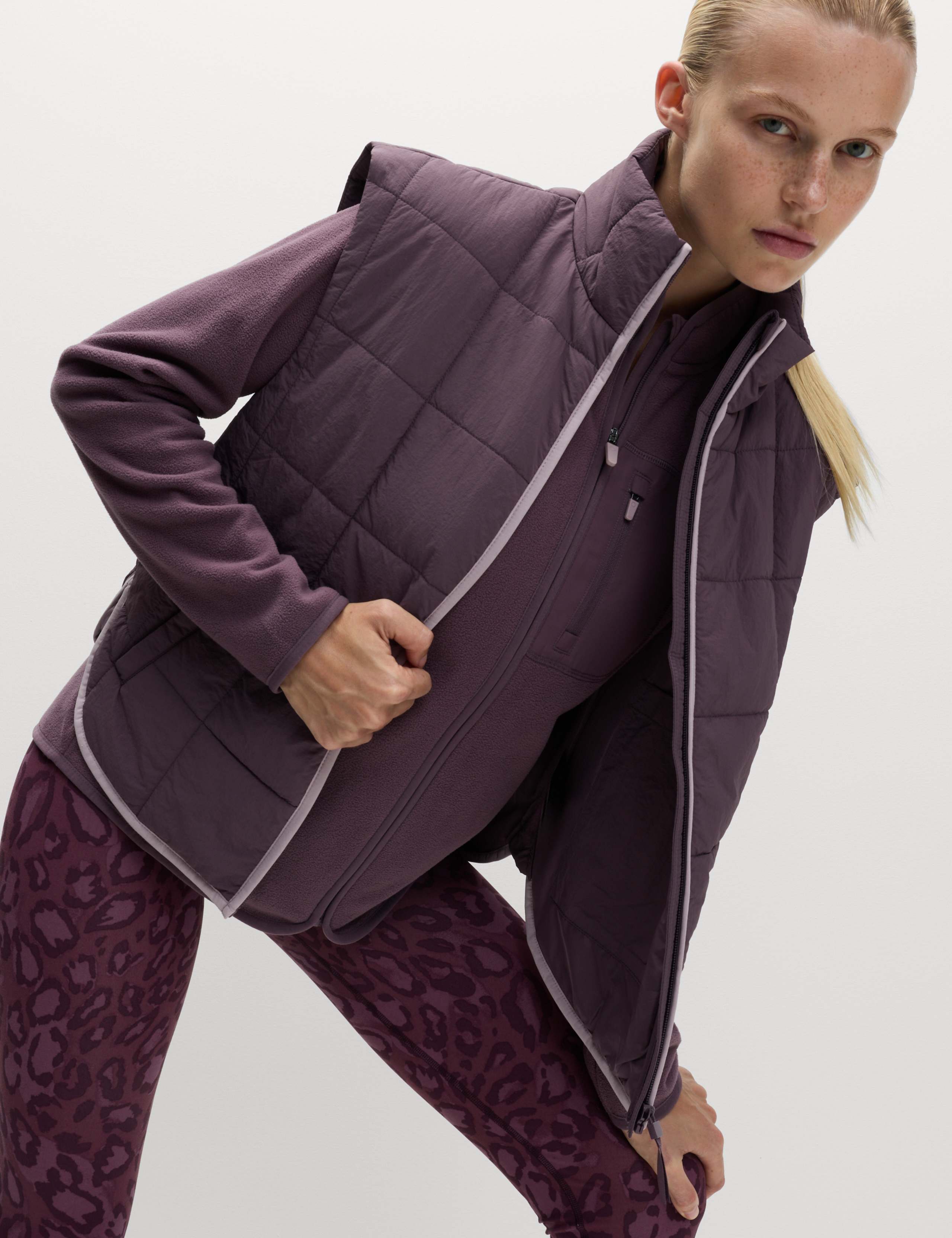 Quilted Funnel Neck Gilet 3 of 7