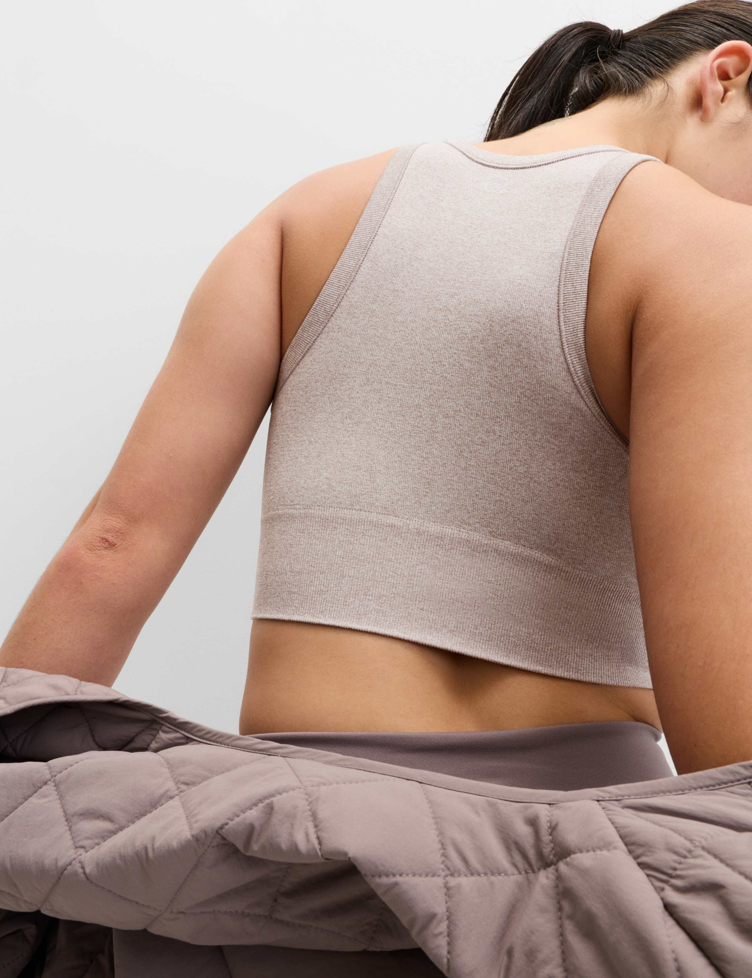 Round Neck Seamless Fitted Crop Top 4 of 4