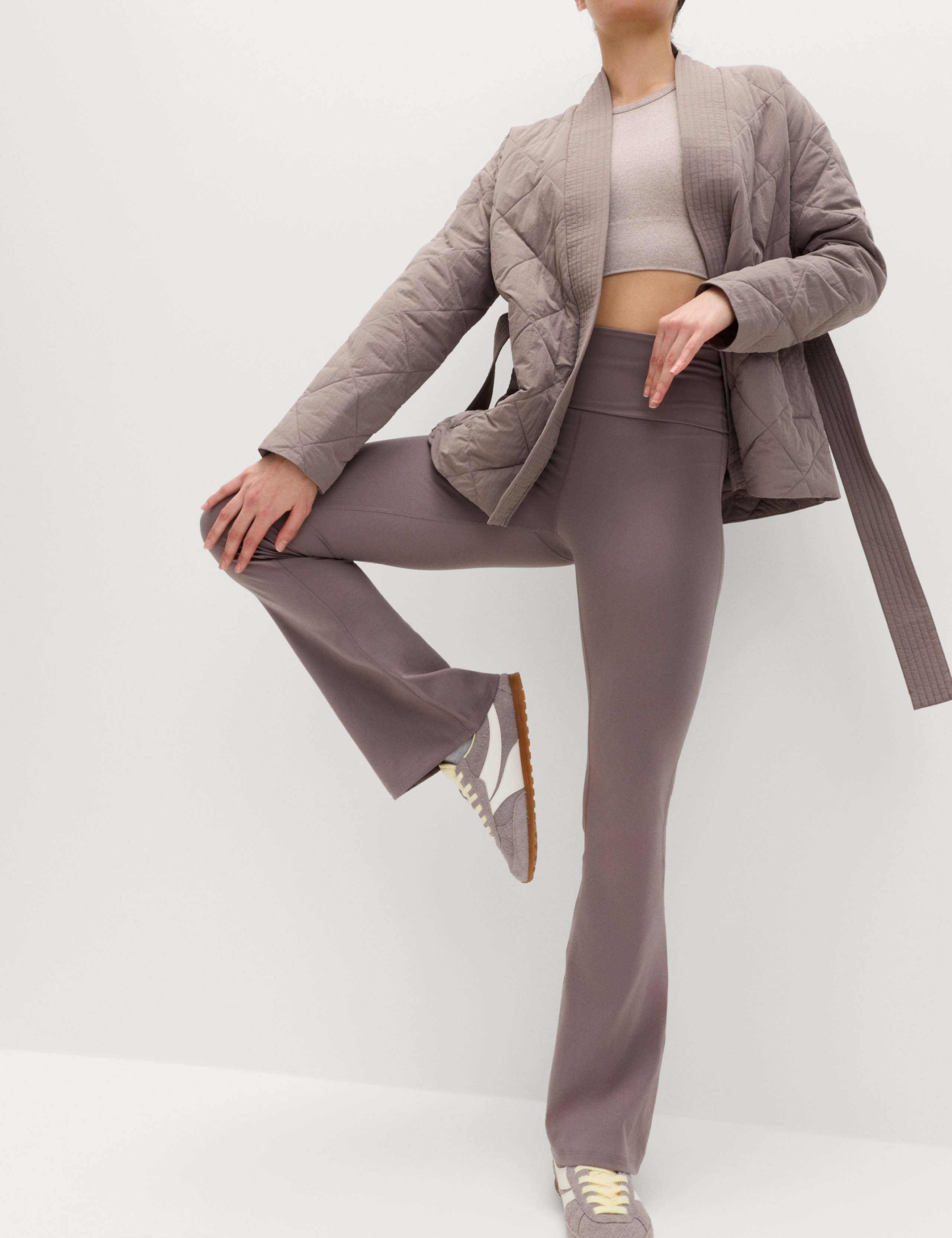 Go Balance Foldover Waist Flared Leggings 6 of 6