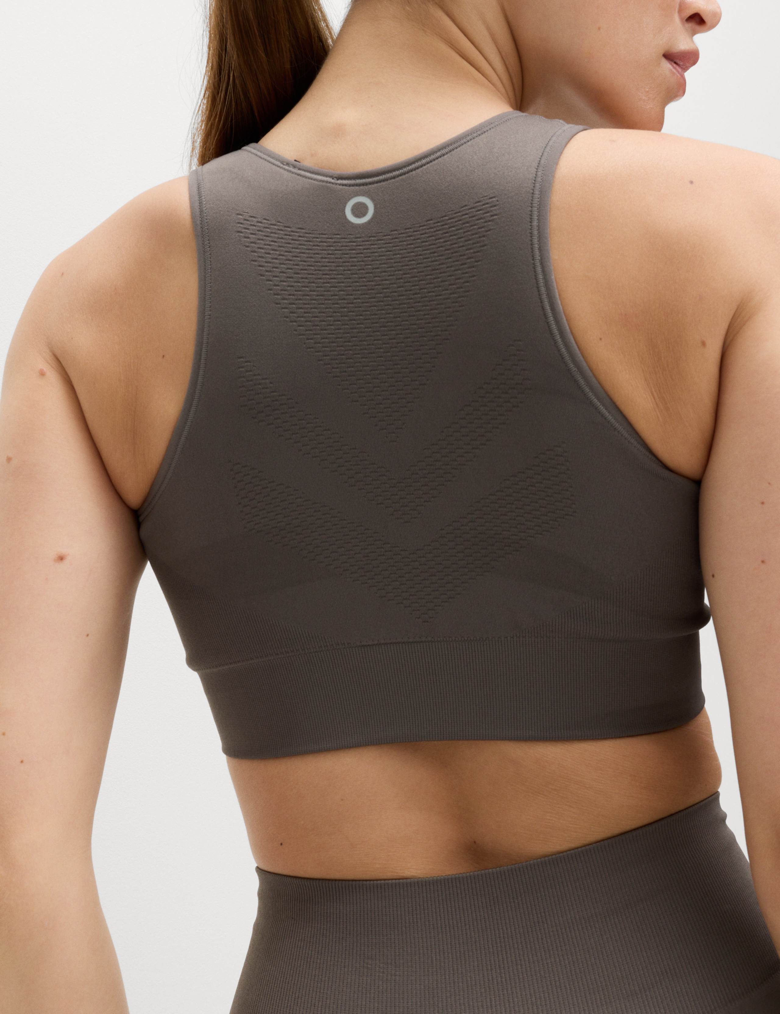 Scoop Neck Seamless Fitted Crop Top 4 of 6