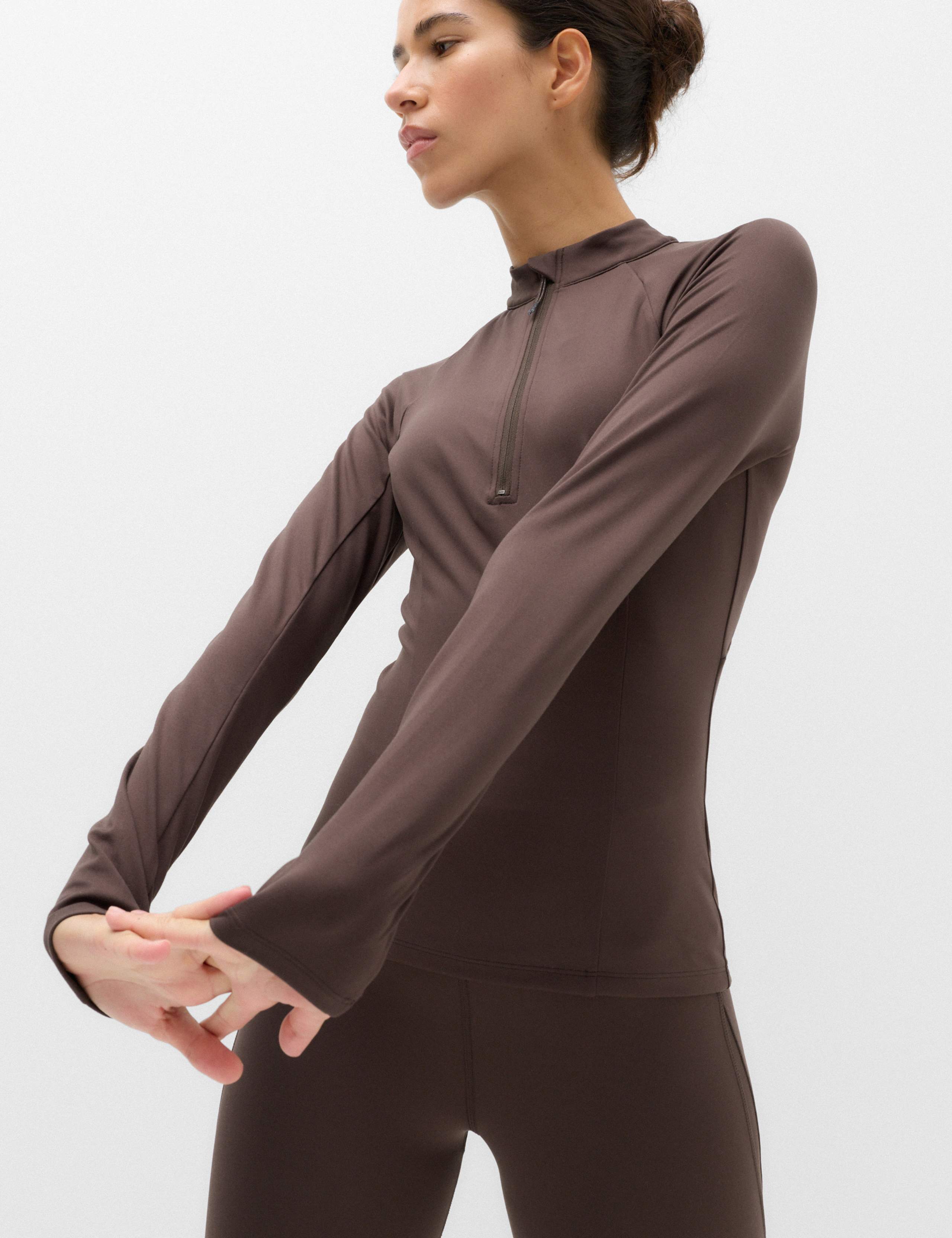 Go Balance Mesh Panel Half Zip Running Top 4 of 8