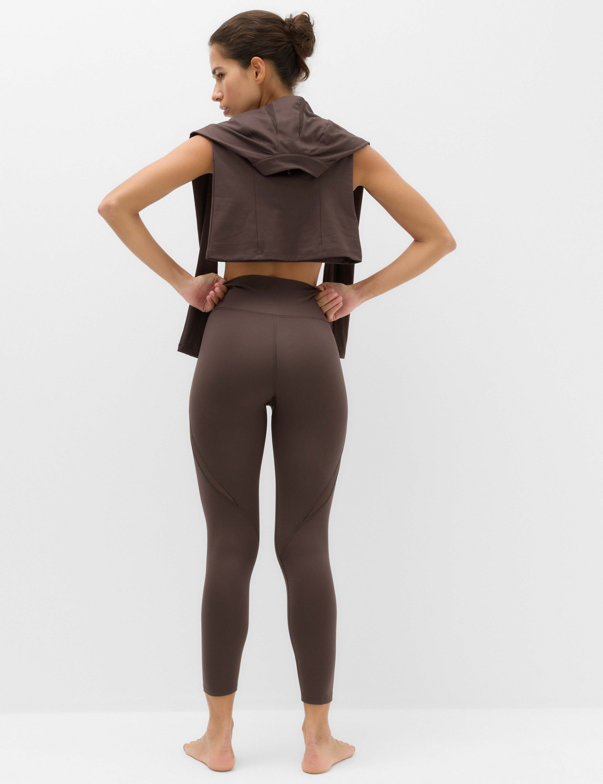 Waist Sculpt™ Mesh Panel 7/8 Leggings 5 of 8