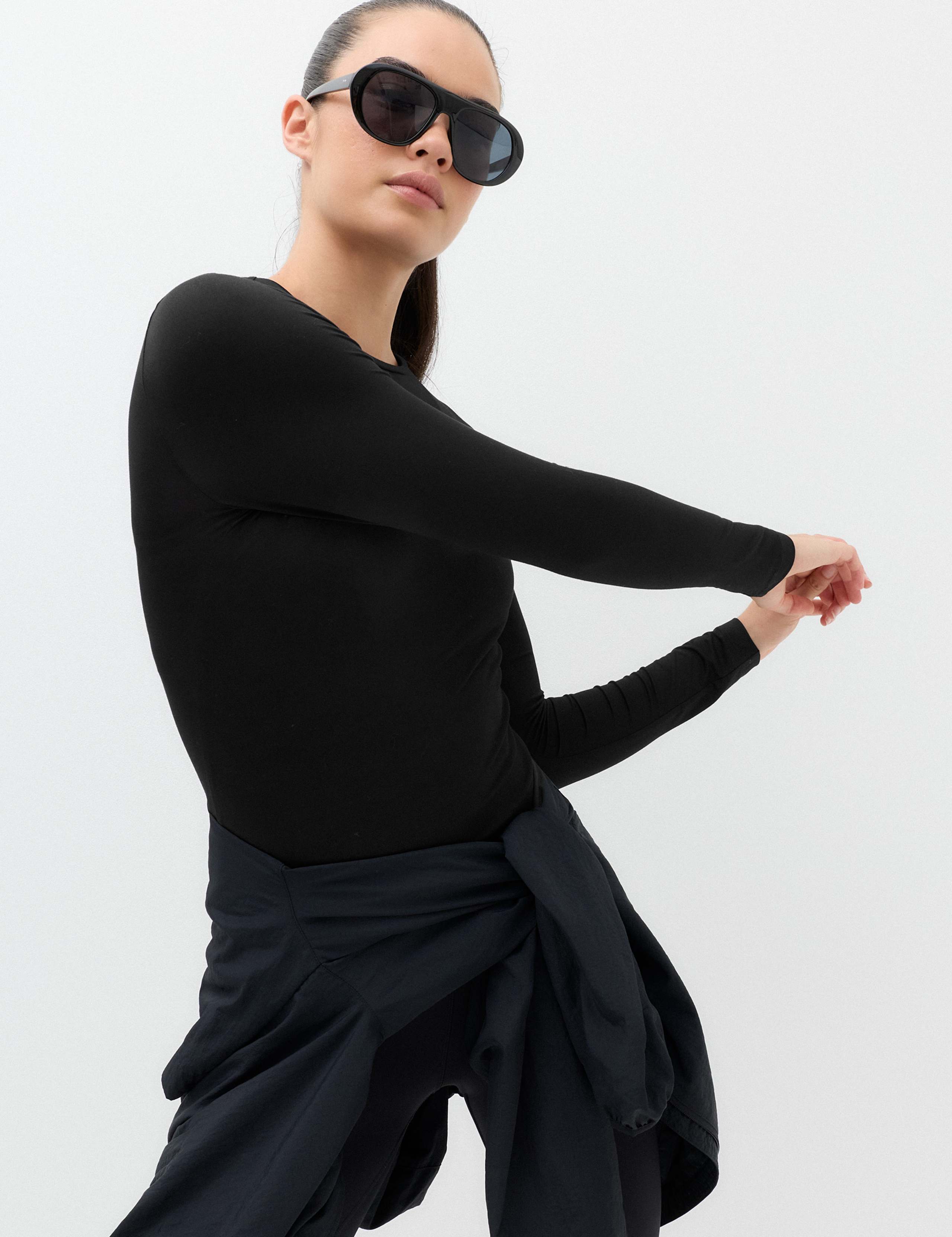 Essential Round Neck Fitted Top 4 of 4