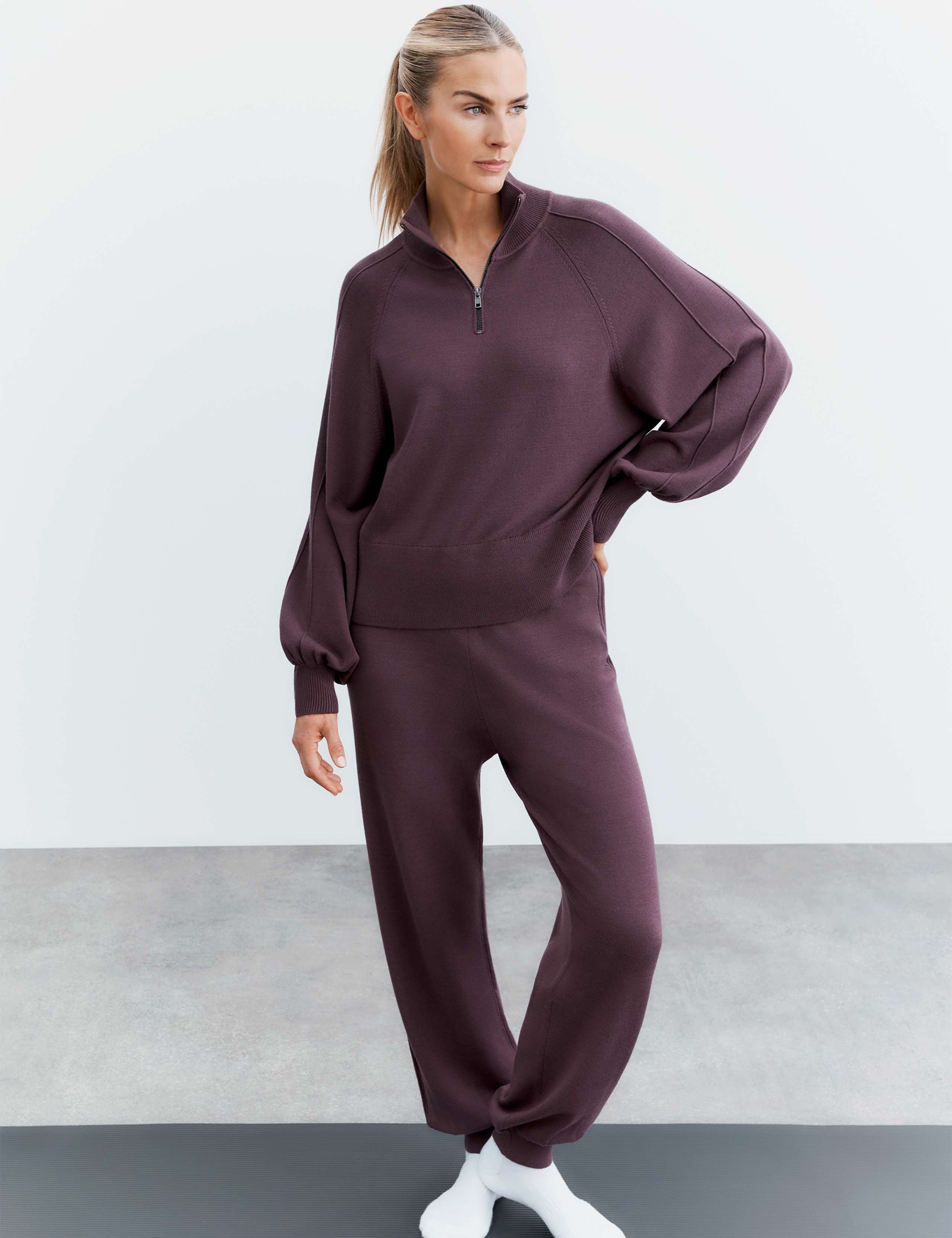 Knitted High Waisted Balloon Joggers 1 of 6