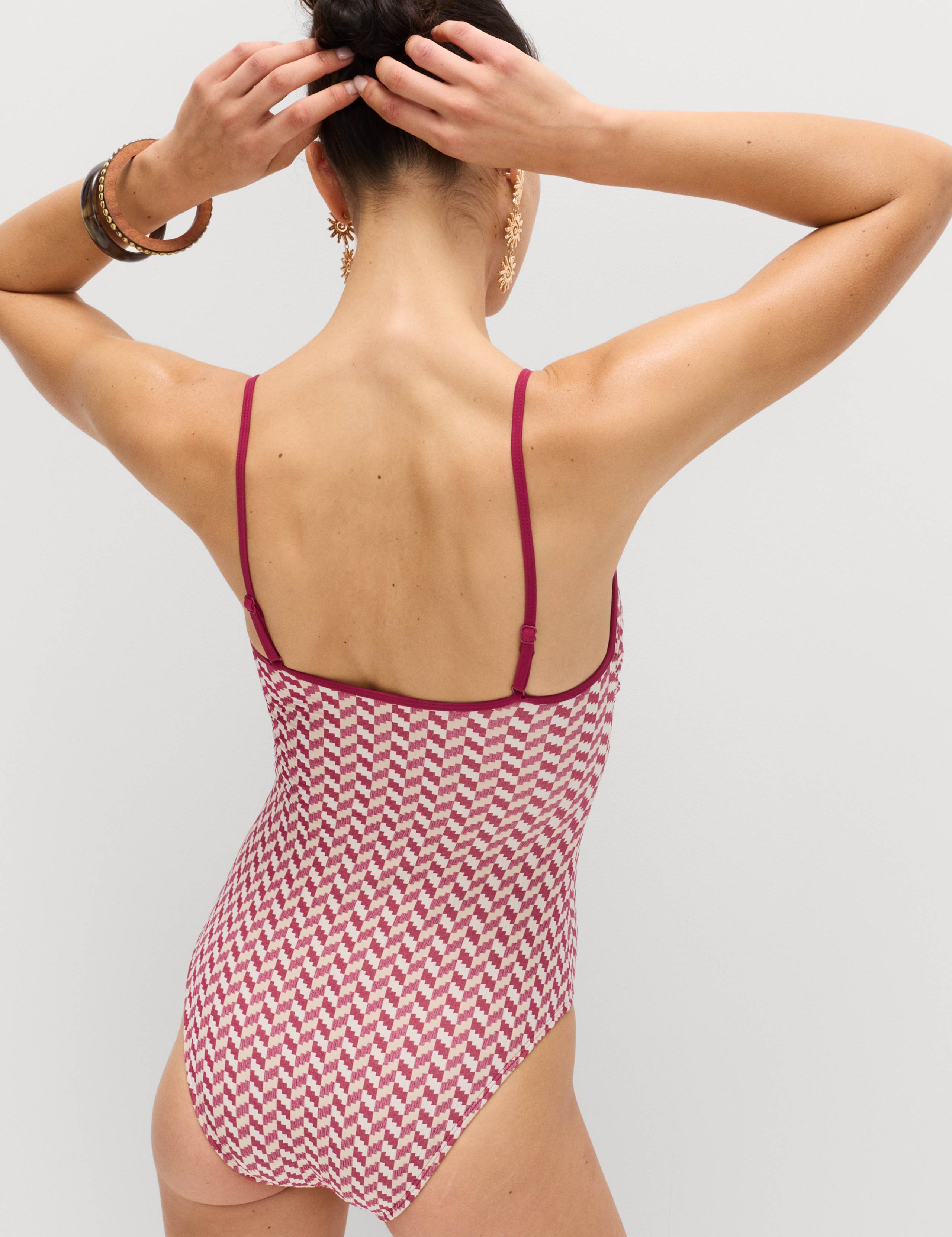 Jacquard Textured Scoop Neck Swimsuit 3 of 6