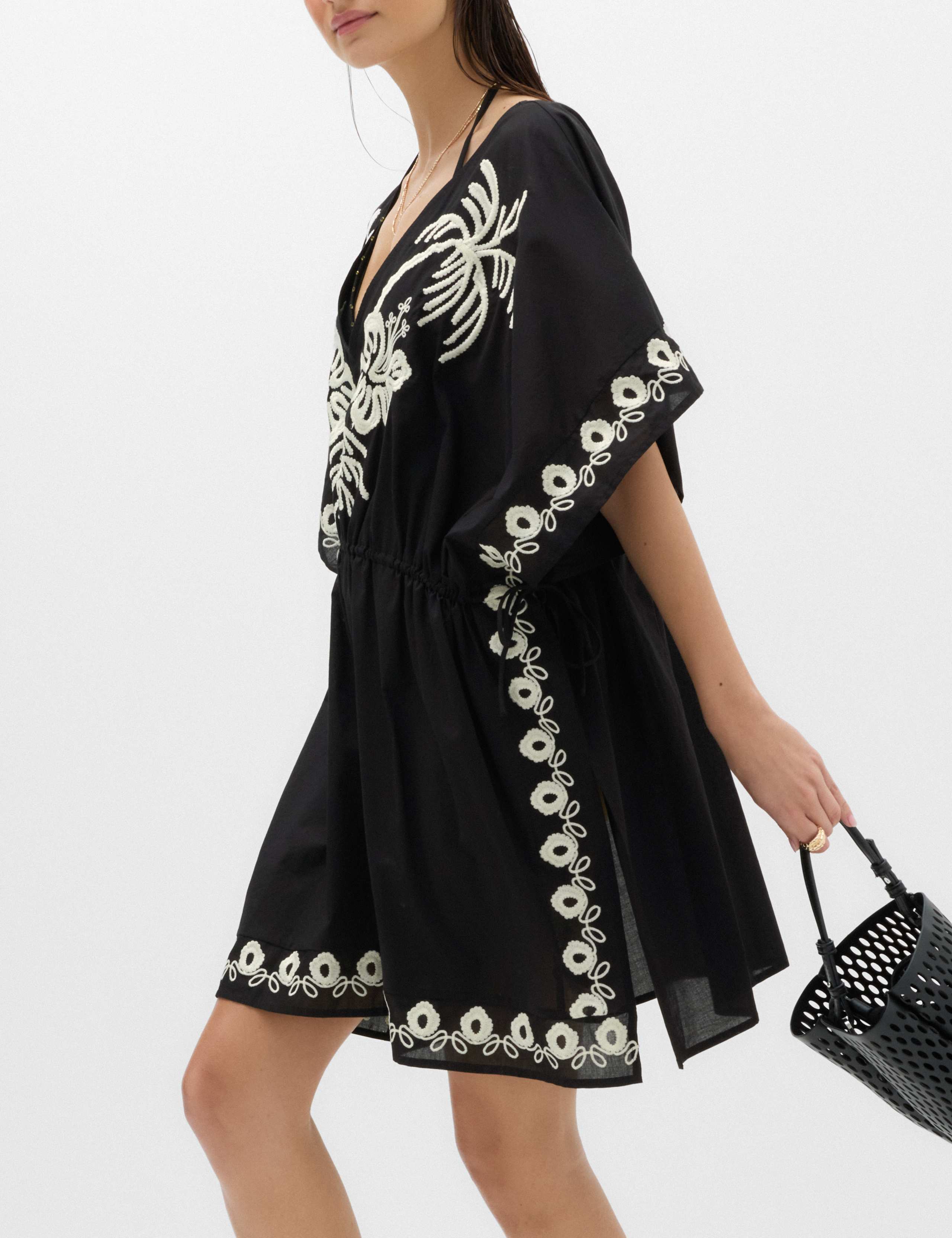 Pure Cotton Embroidered Palm Placement Kaftan 3 of 5